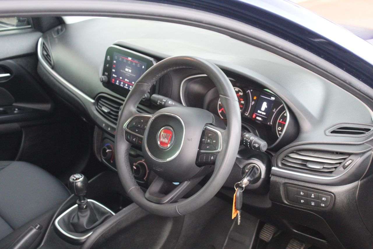 2020 FIAT TIPO 2020 FIAT TIPO