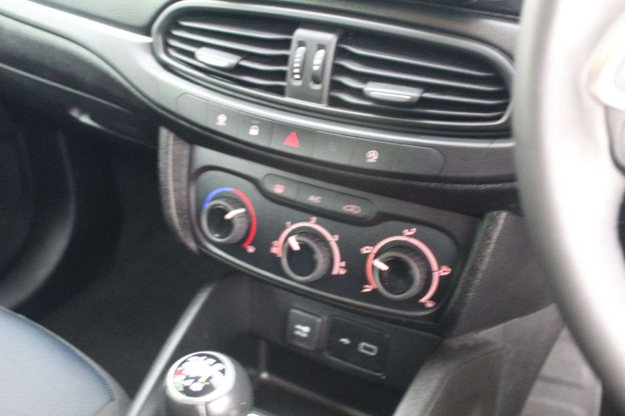 2020 FIAT TIPO 2020 FIAT TIPO