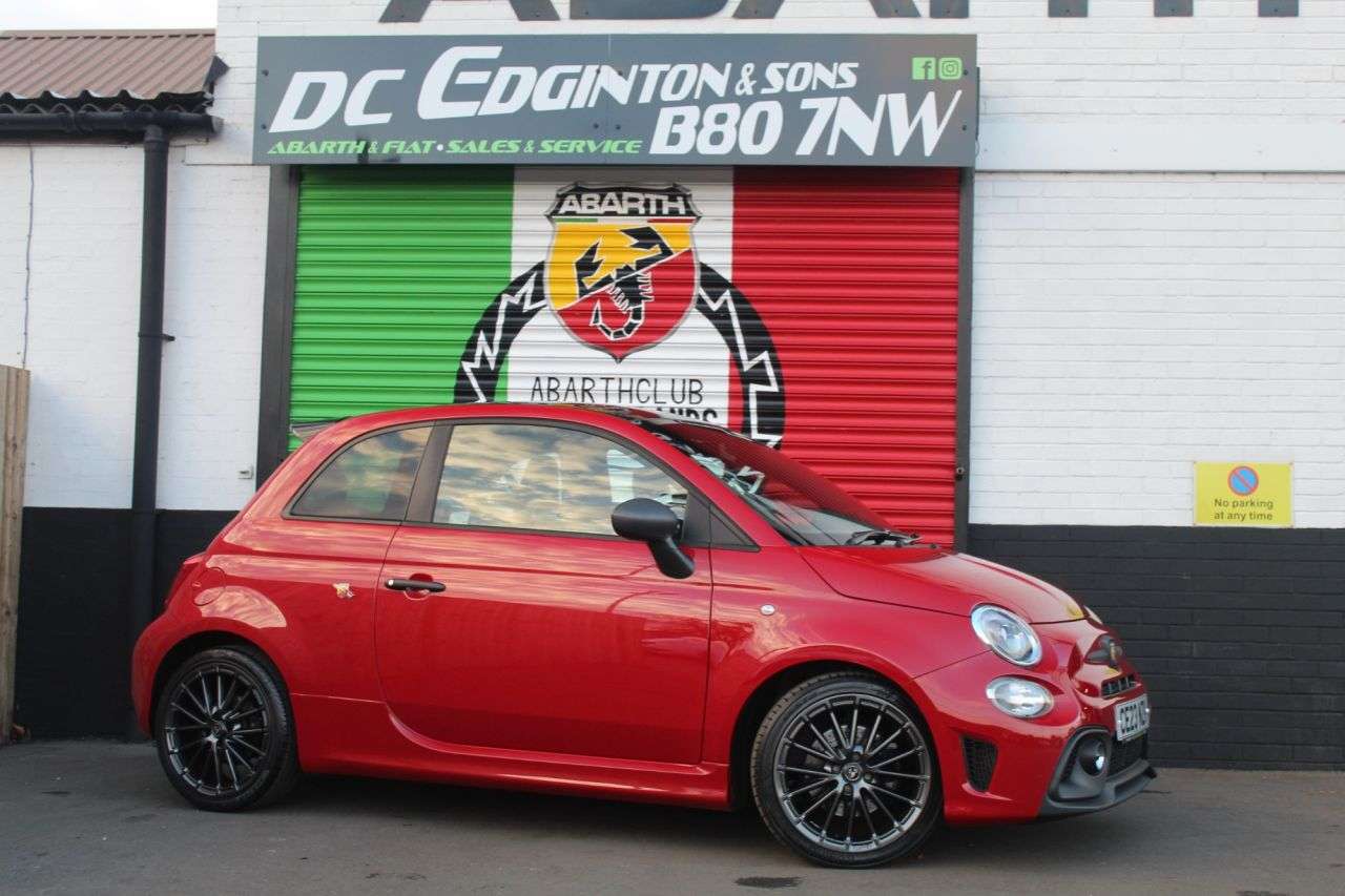 2023 ABARTH 595 2023 ABARTH 595