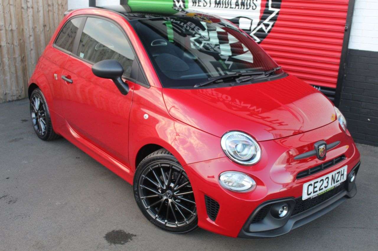2023 ABARTH 595 2023 ABARTH 595