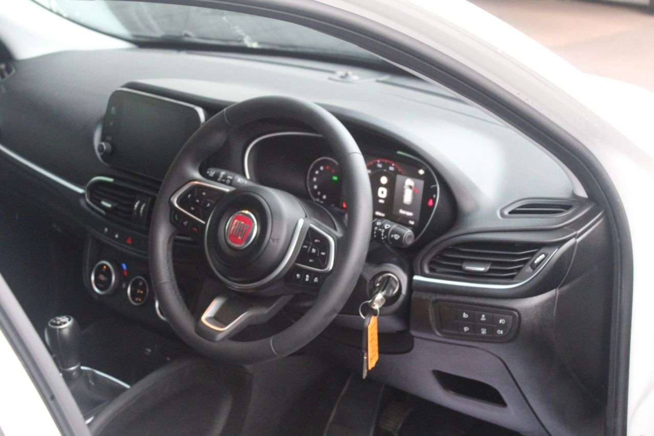 2022 FIAT TIPO 2022 FIAT TIPO
