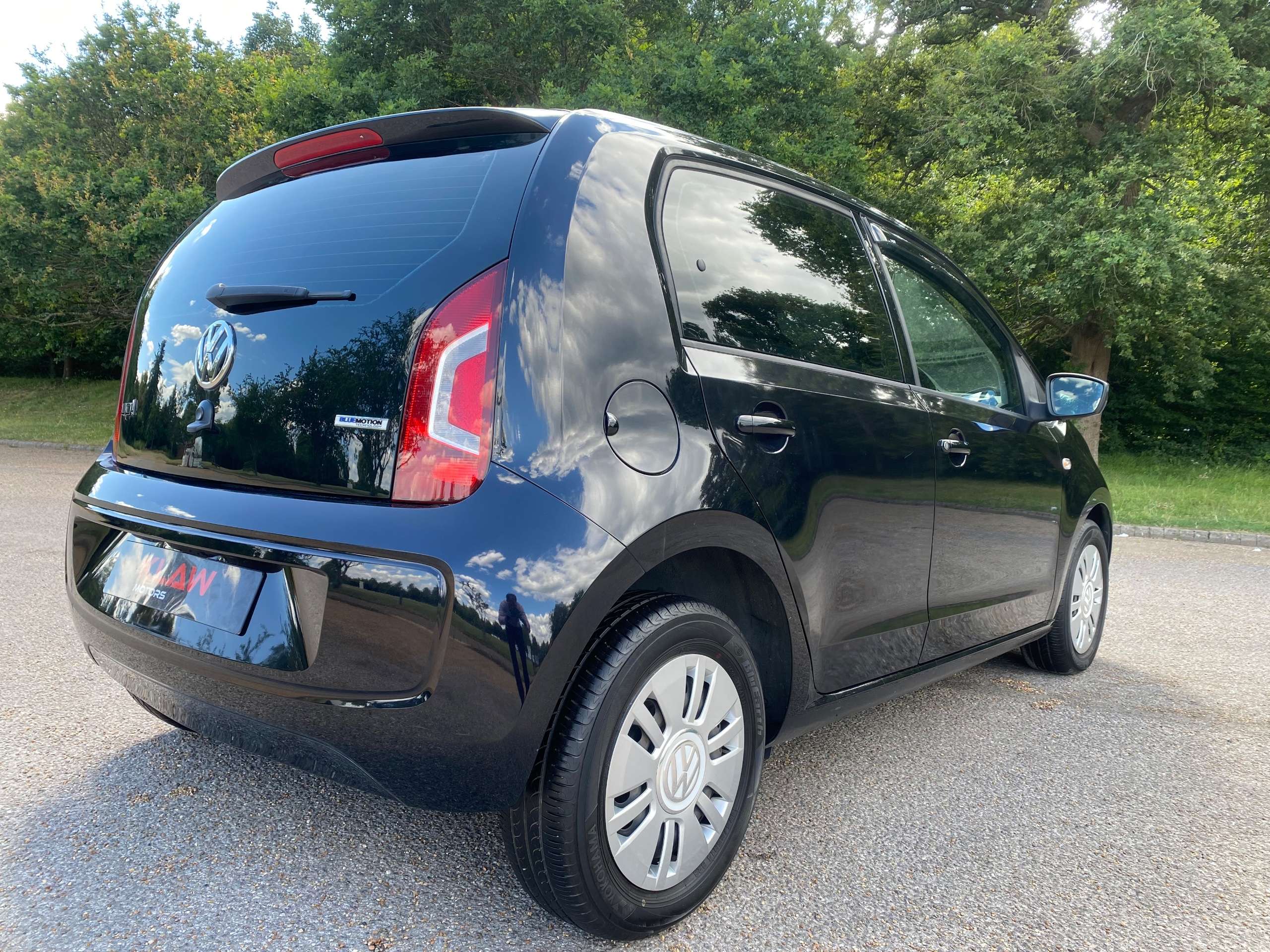 2015 VOLKSWAGEN UP! 2015 VOLKSWAGEN UP!