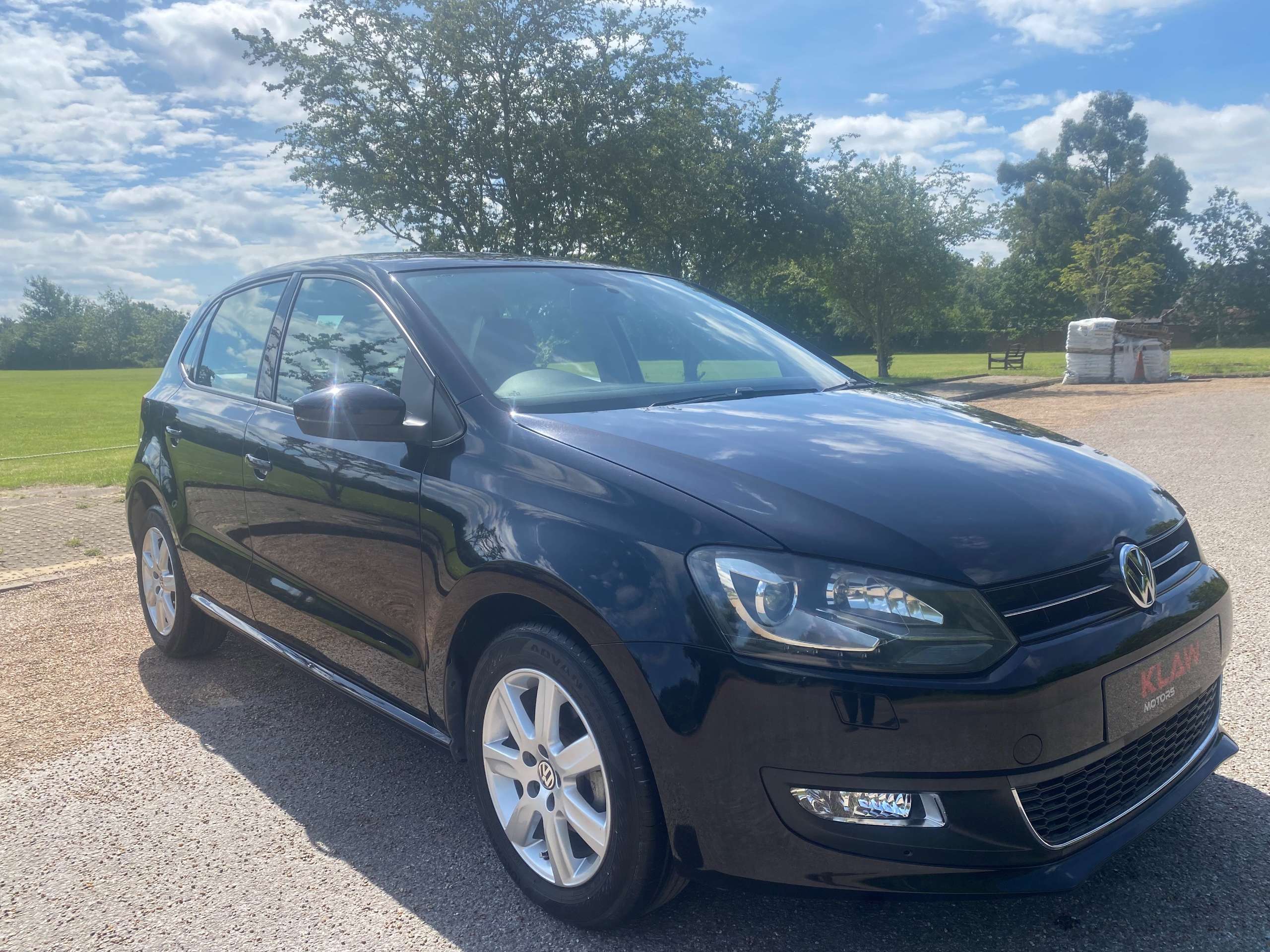 A 2013 VOLKSWAGEN POLO MK5 1.2 TSI SEL Hatchback 5dr Petrol DSG (s/s) (90 ps) A 2013 VOLKSWAGEN POLO MK5 1.2 TSI SEL Hatchback 5dr Petrol DSG (s/s) (90 ps)