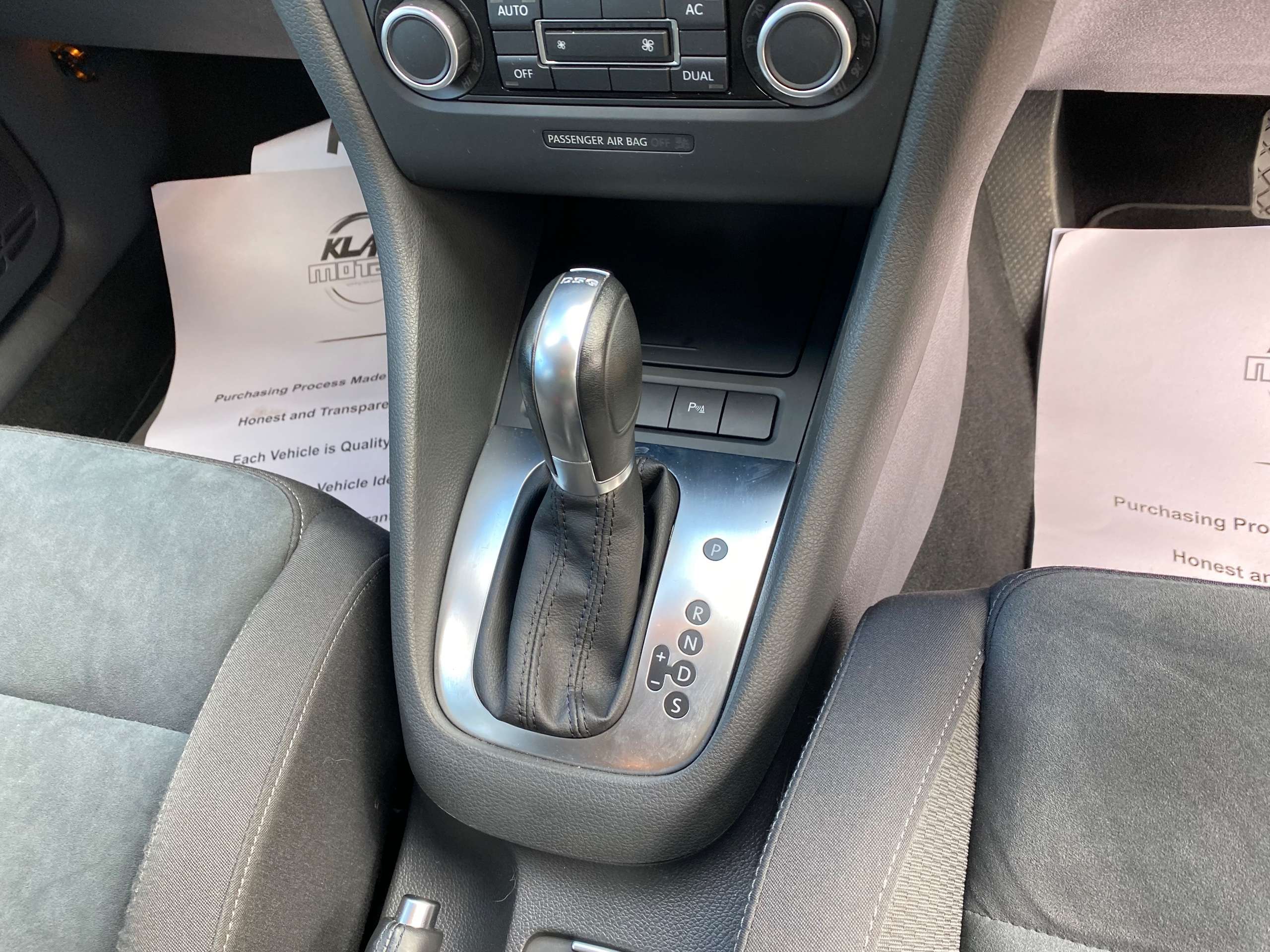 2011 VOLKSWAGEN GOLF 2011 VOLKSWAGEN GOLF