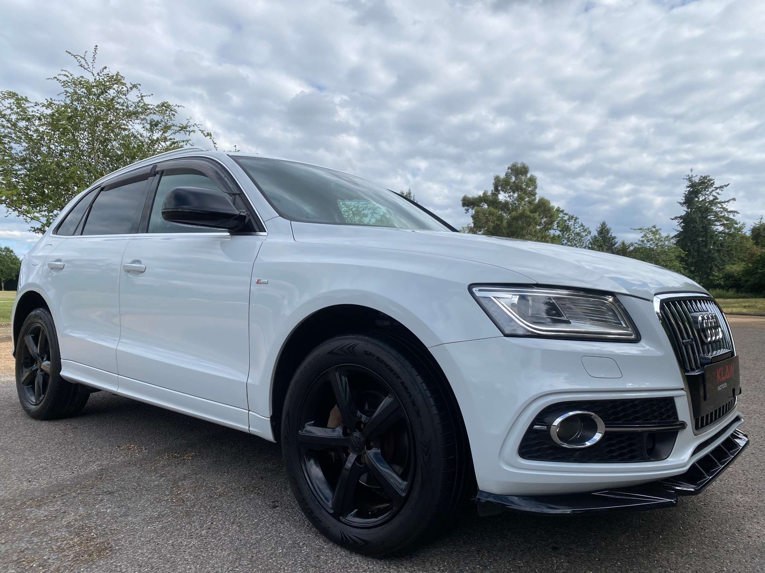 A 2015 AUDI Q5 2.0 TFSI S line Plus SUV 5dr Petrol Tiptronic quattro (s/s) A 2015 AUDI Q5 2.0 TFSI S line Plus SUV 5dr Petrol Tiptronic quattro (s/s)