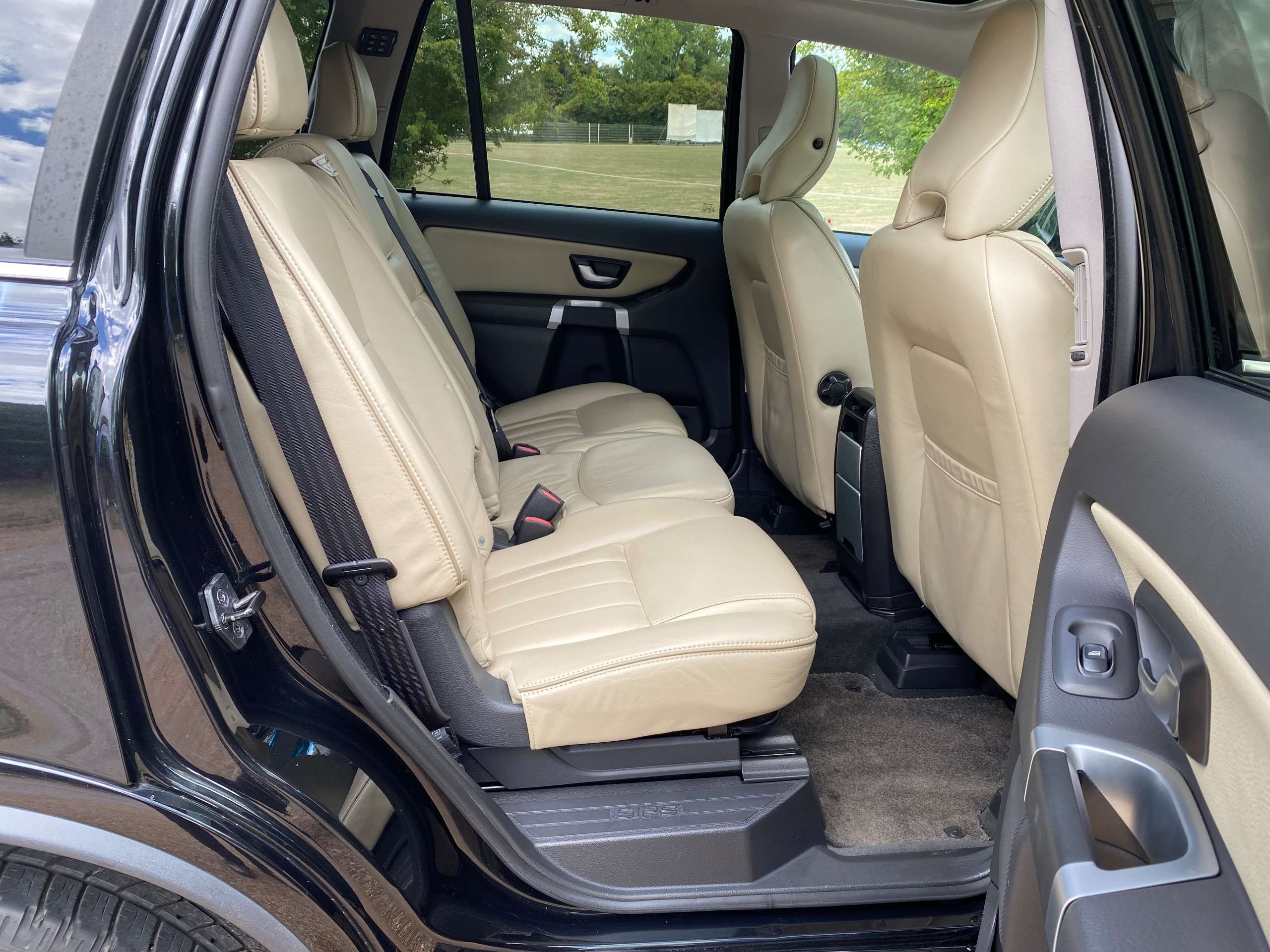 2012 VOLVO XC90 2012 VOLVO XC90