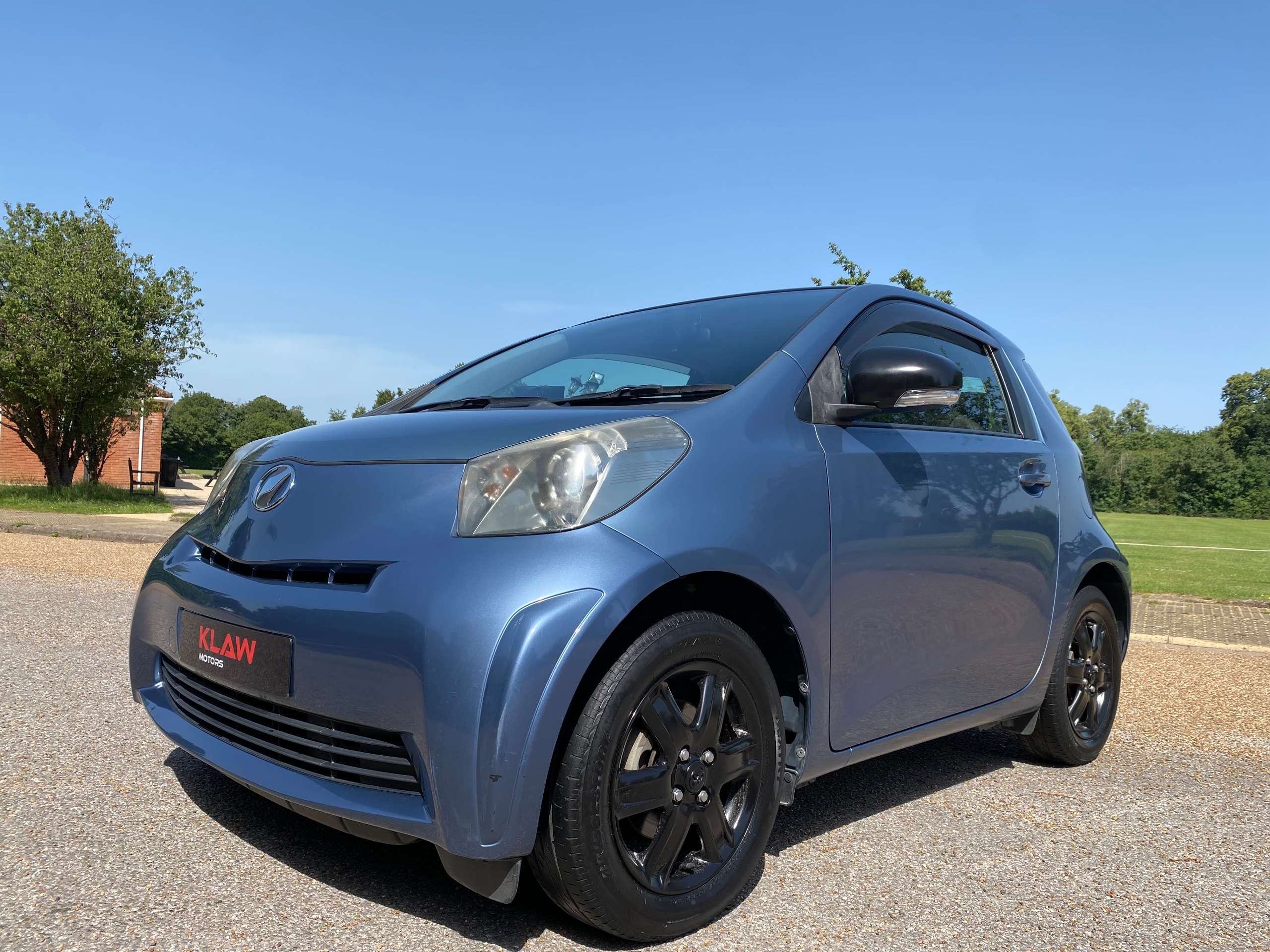 2010 TOYOTA IQ 2010 TOYOTA IQ