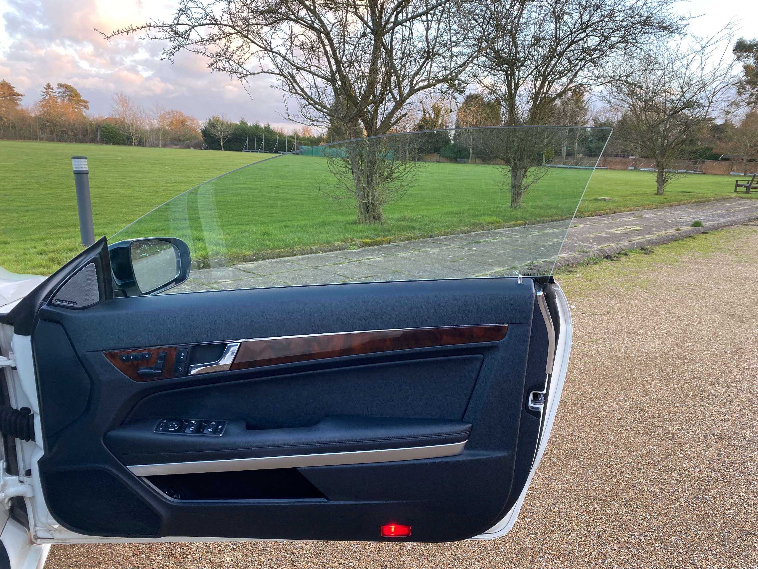 2009 MERCEDES-BENZ E CLASS 2009 MERCEDES-BENZ E CLASS