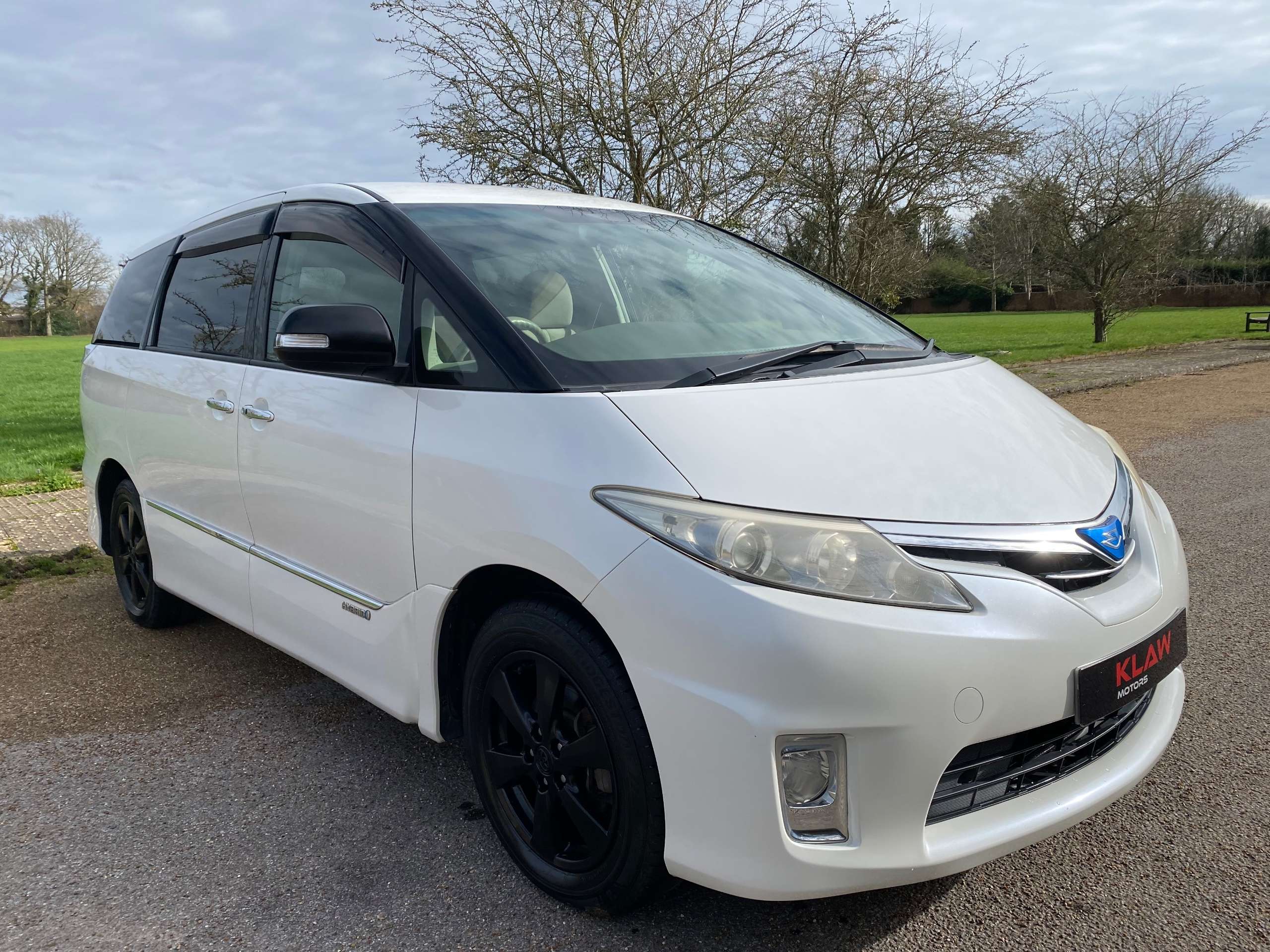 A 2010 TOYOTA ESTIMA 2.4 HYBRID X E FOUR CVT 7 SEATS MPV A 2010 TOYOTA ESTIMA 2.4 HYBRID X E FOUR CVT 7 SEATS MPV