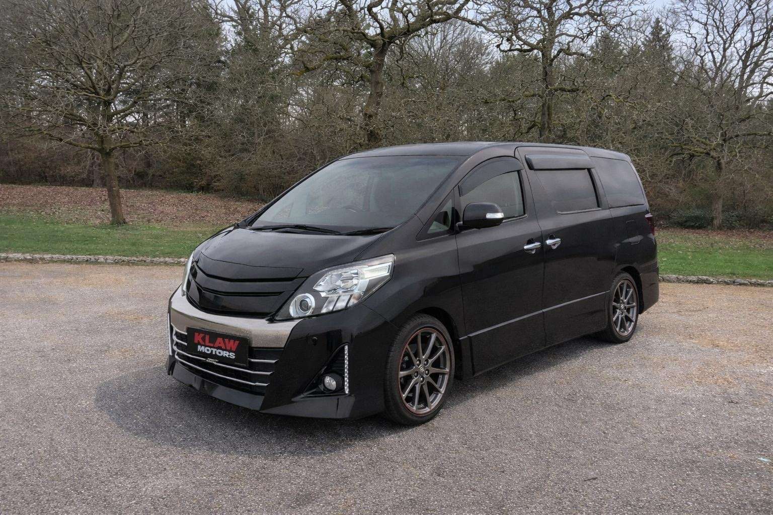 A 2013 TOYOTA ALPHARD 240S Gazoo Sport 2.4 Petrol Auto 7 Seats MPV A 2013 TOYOTA ALPHARD 240S Gazoo Sport 2.4 Petrol Auto 7 Seats MPV