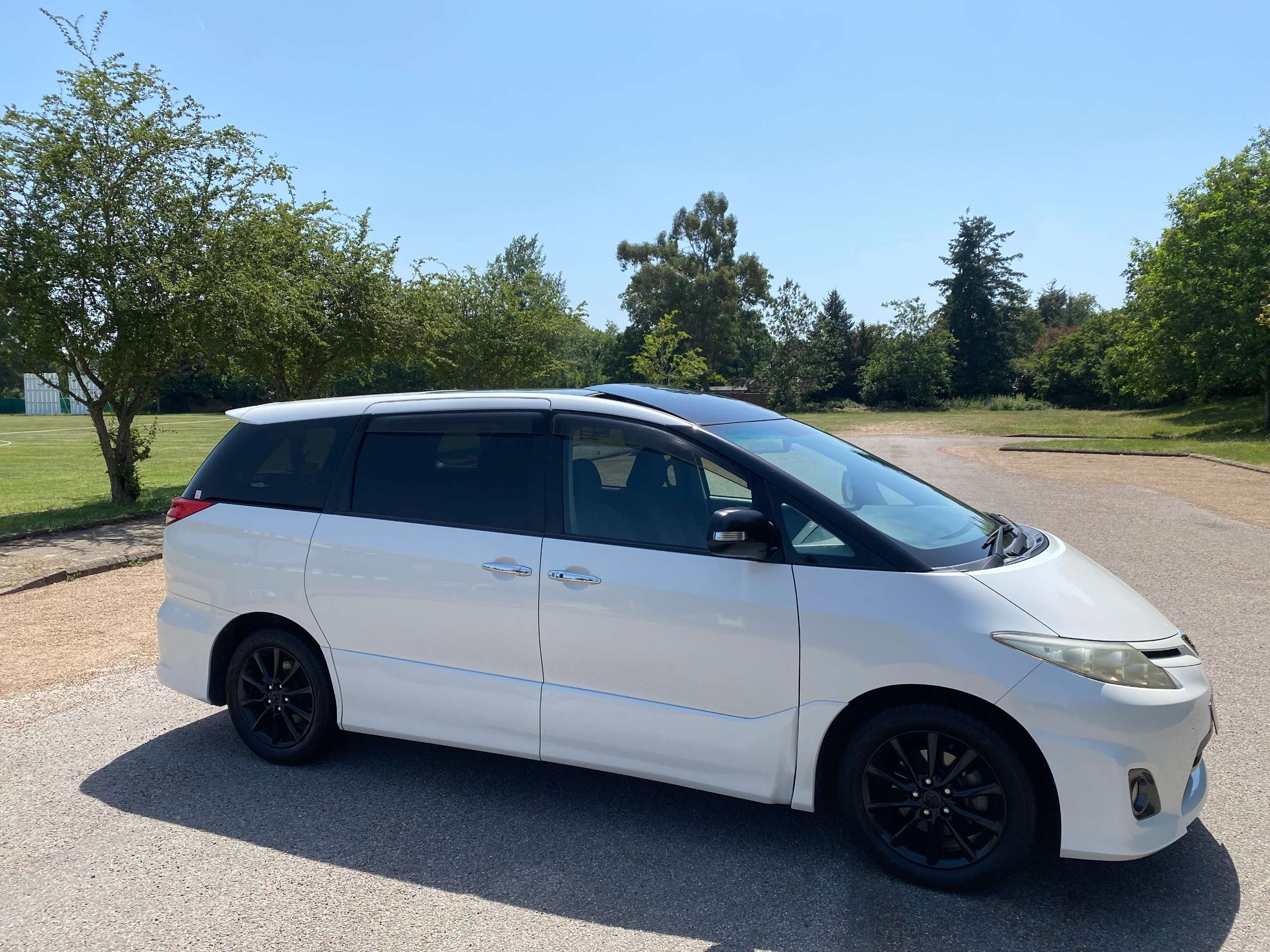 A 2010 TOYOTA ESTIMA 2.4 Aeras G Edition Dual Sunroof/Moonroof 7 Seats MPV Petrol 5dr A 2010 TOYOTA ESTIMA 2.4 Aeras G Edition Dual Sunroof/Moonroof 7 Seats MPV Petrol 5dr