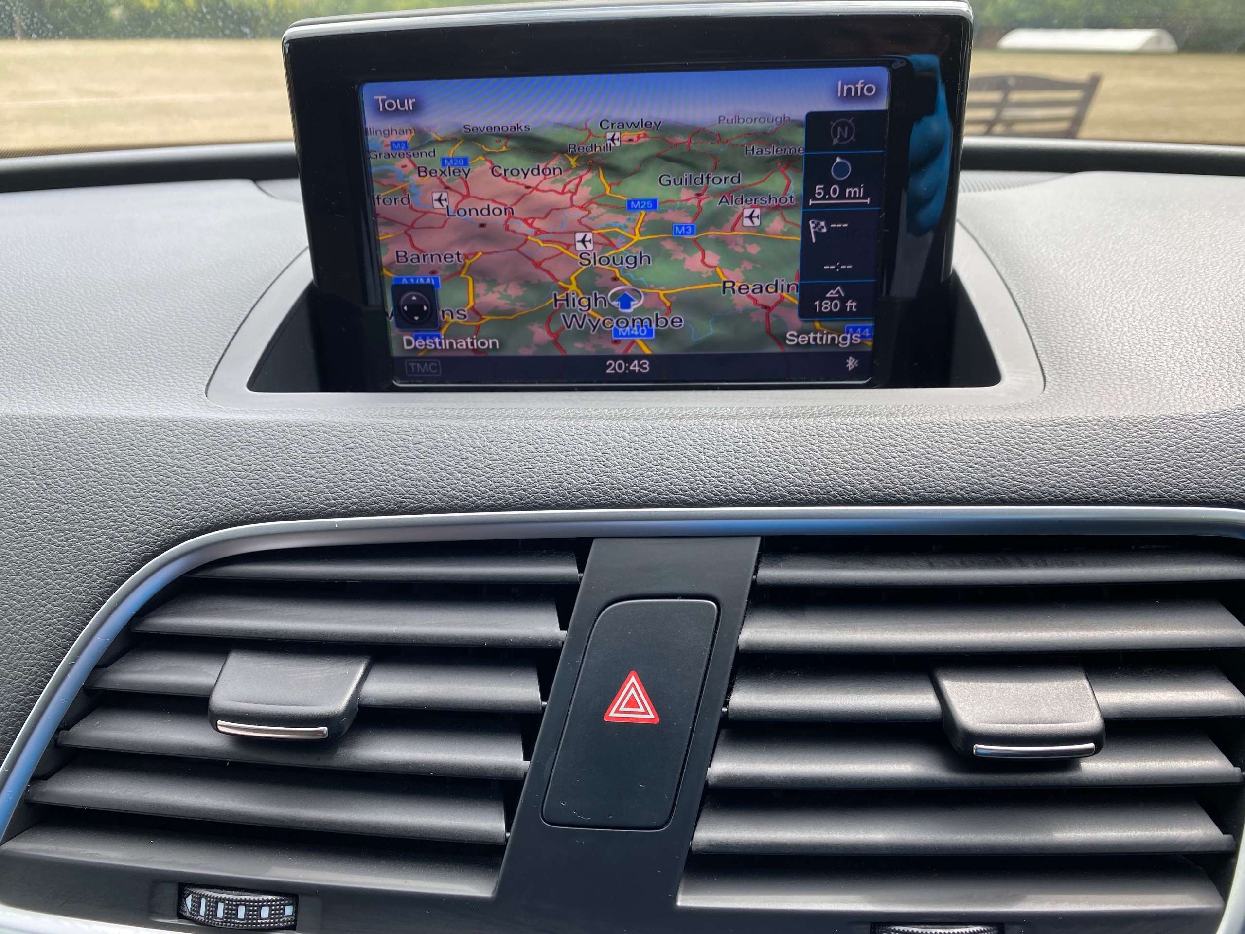 2014 AUDI Q3 2014 AUDI Q3