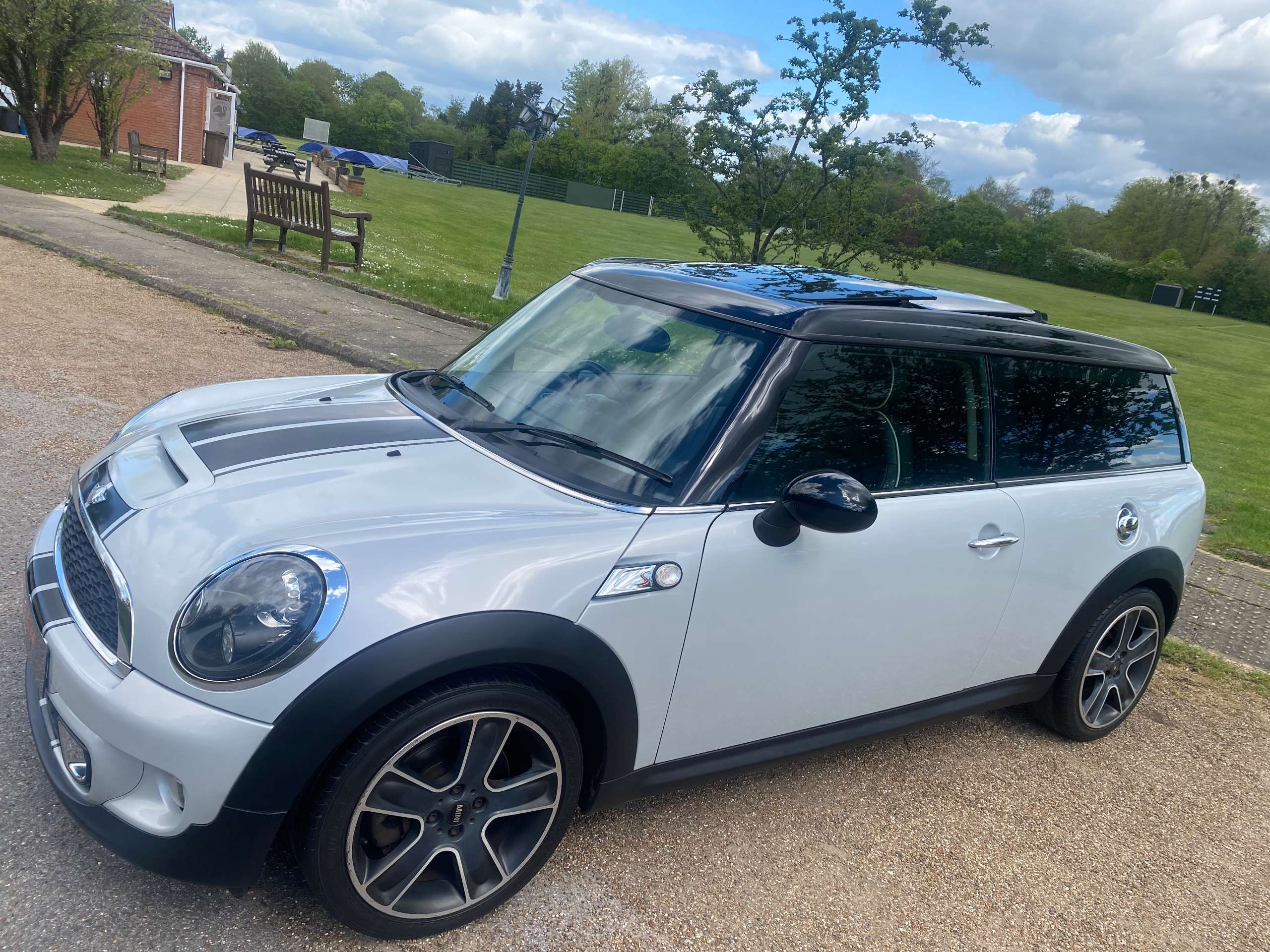 2012 MINI CLUBMAN 2012 MINI CLUBMAN