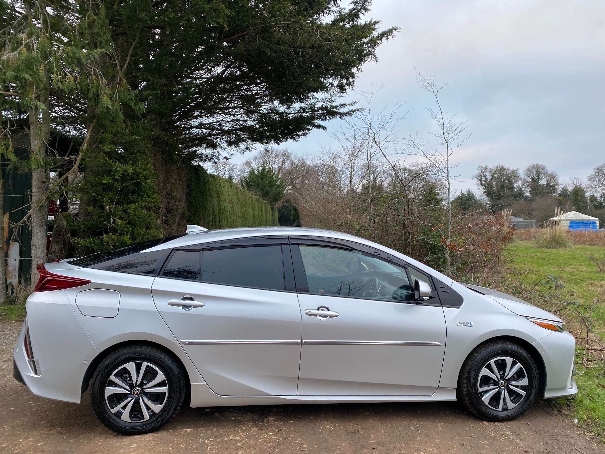 2020 TOYOTA PRIUS 2020 TOYOTA PRIUS