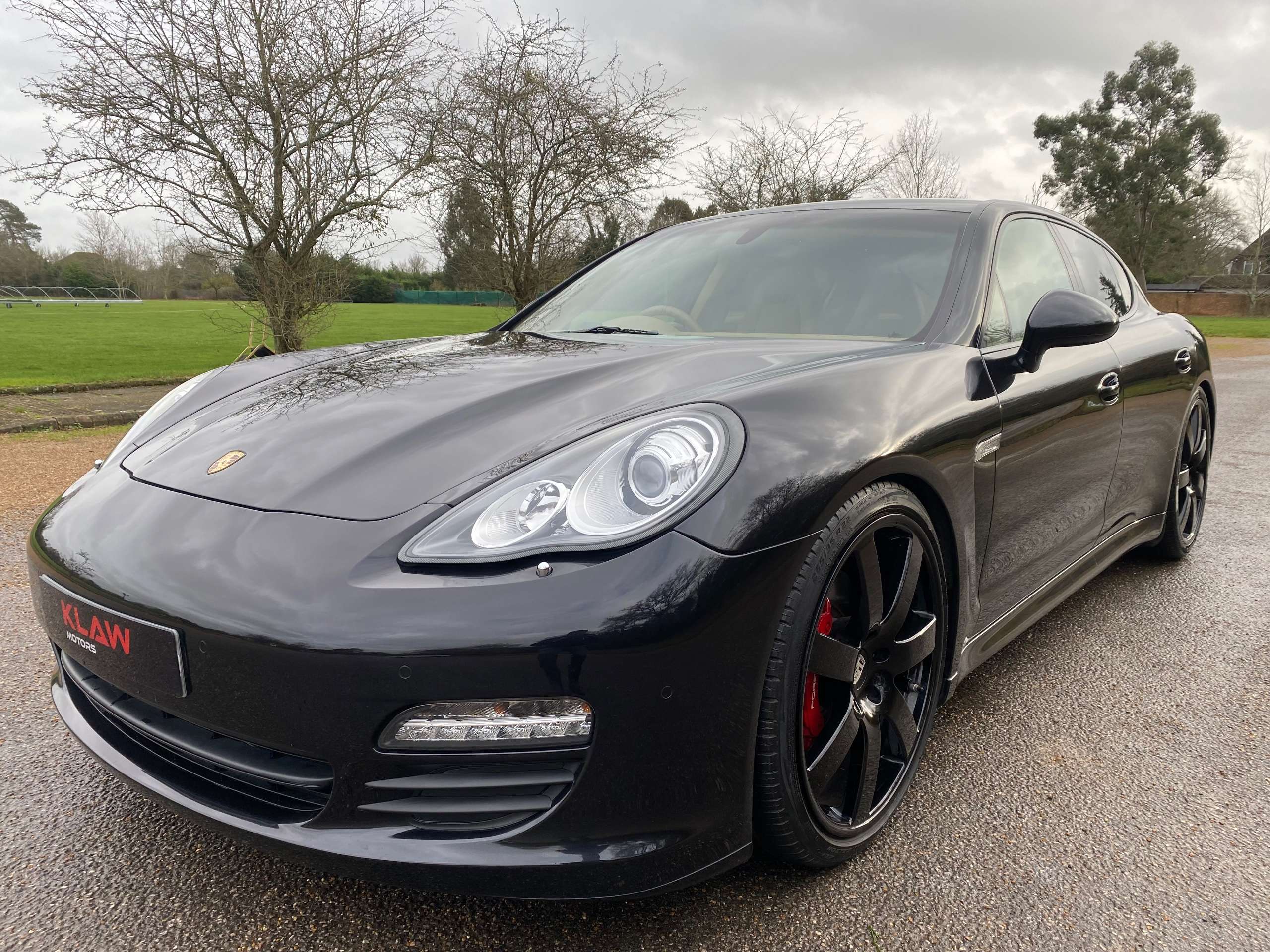 A 2012 PORSCHE PANAMERA 3.6 V6 4 PDK 4WD 5dr Petrol Auto Euro 5 (s/s) (300 ps) A 2012 PORSCHE PANAMERA 3.6 V6 4 PDK 4WD 5dr Petrol Auto Euro 5 (s/s) (300 ps)