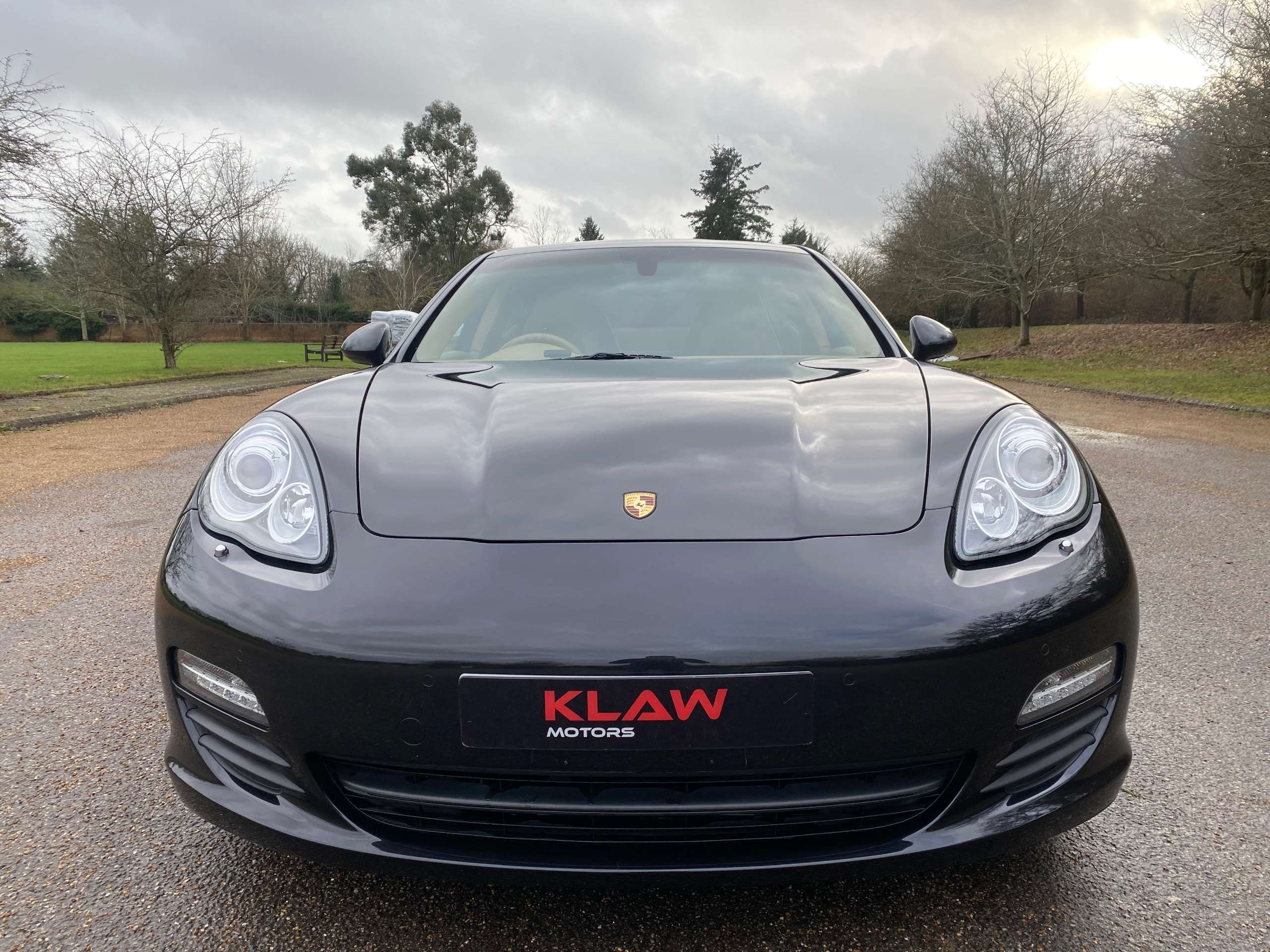 A 2012 PORSCHE PANAMERA 3.6 V6 4 PDK 4WD 5dr Petrol Auto Euro 5 (s/s) (300 ps) A 2012 PORSCHE PANAMERA 3.6 V6 4 PDK 4WD 5dr Petrol Auto Euro 5 (s/s) (300 ps)