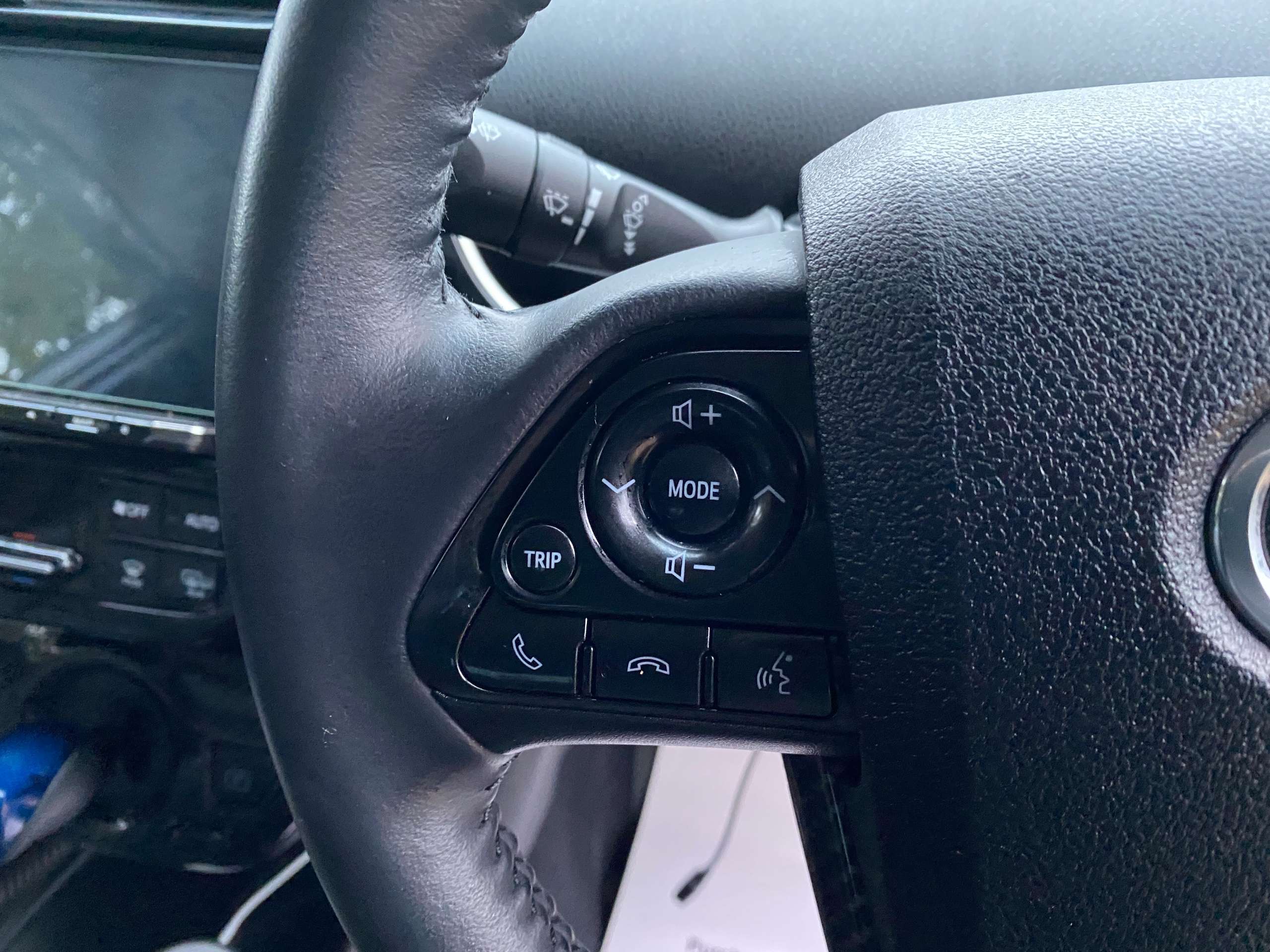 2020 TOYOTA PRIUS 2020 TOYOTA PRIUS