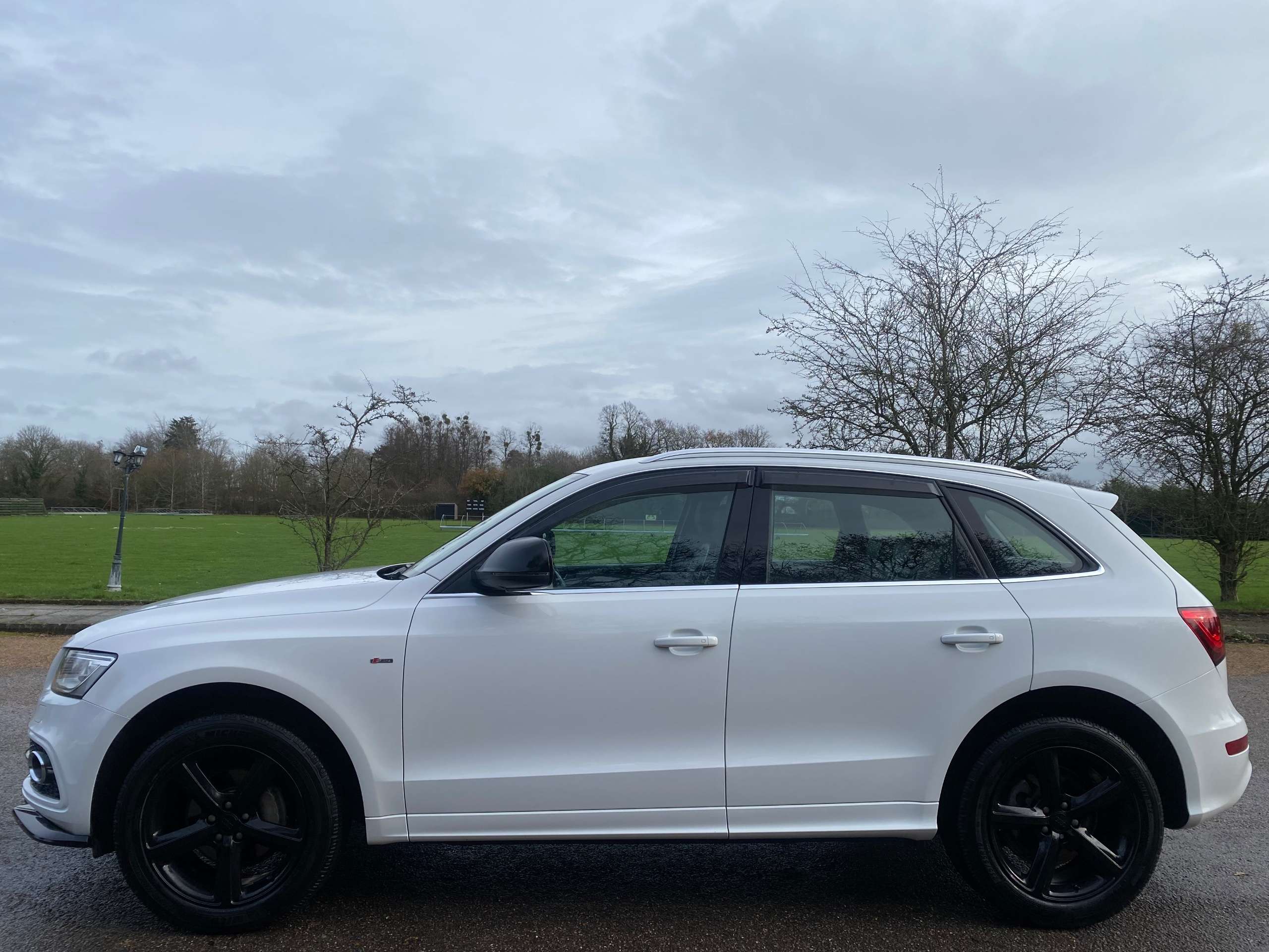 2013 AUDI Q5 2013 AUDI Q5
