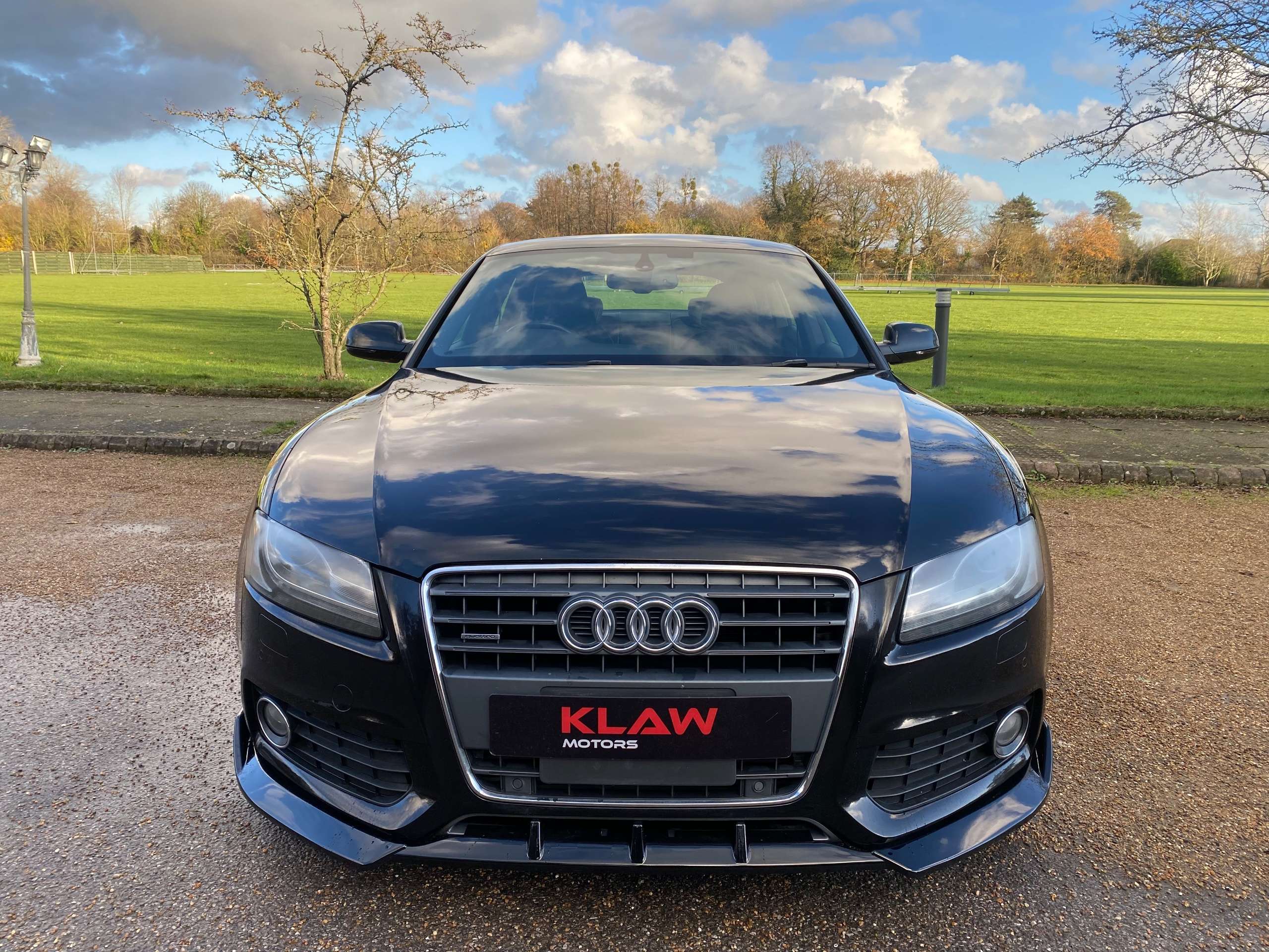A 2010 AUDI A5 TFSI S LINE SPORTBACK 5dr PETROL S TRONIC QUATTRO Euro 5 (211 ps) A 2010 AUDI A5 TFSI S LINE SPORTBACK 5dr PETROL S TRONIC QUATTRO Euro 5 (211 ps)