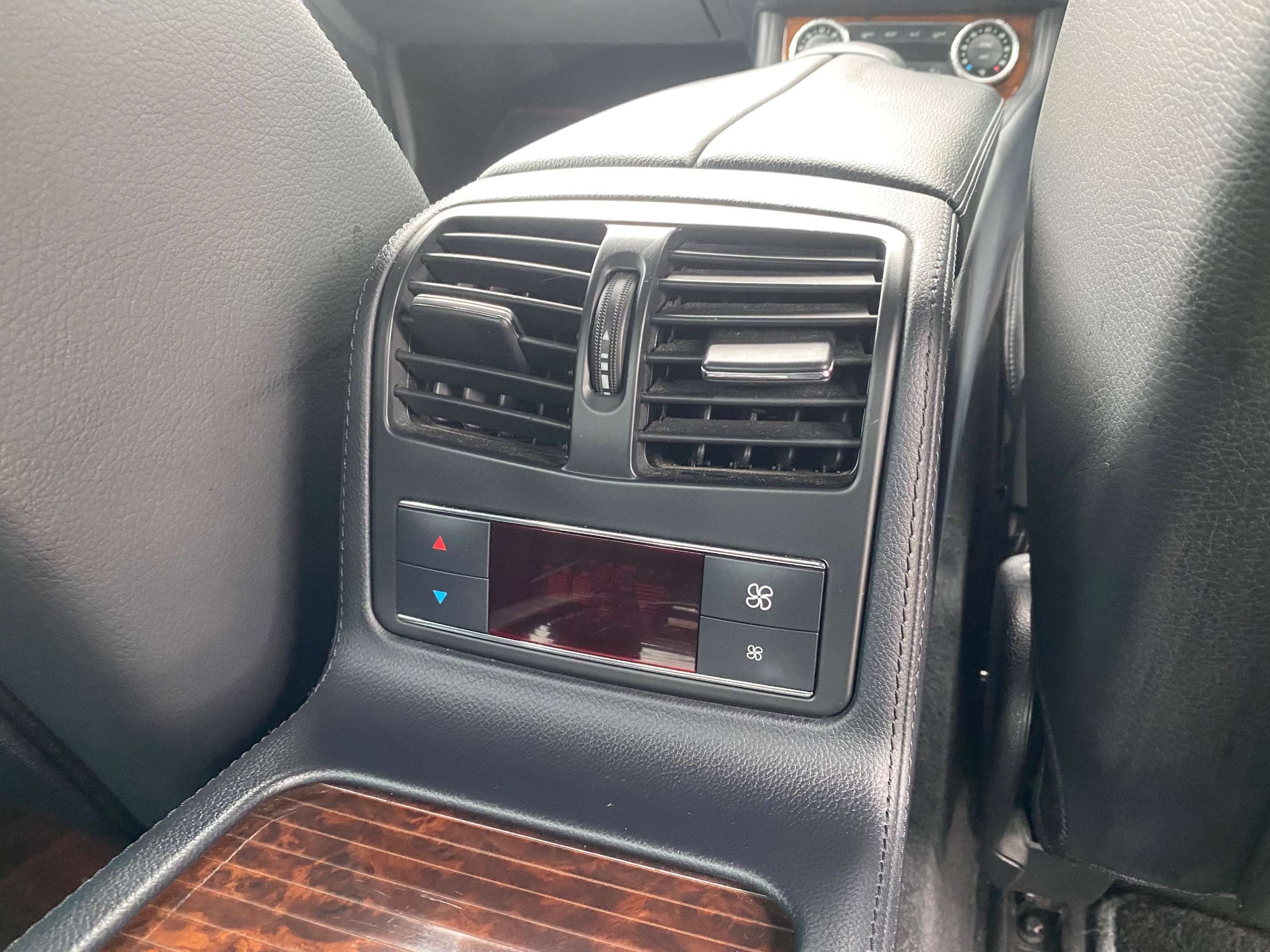 2011 MERCEDES-BENZ CLS CLASS 2011 MERCEDES-BENZ CLS CLASS