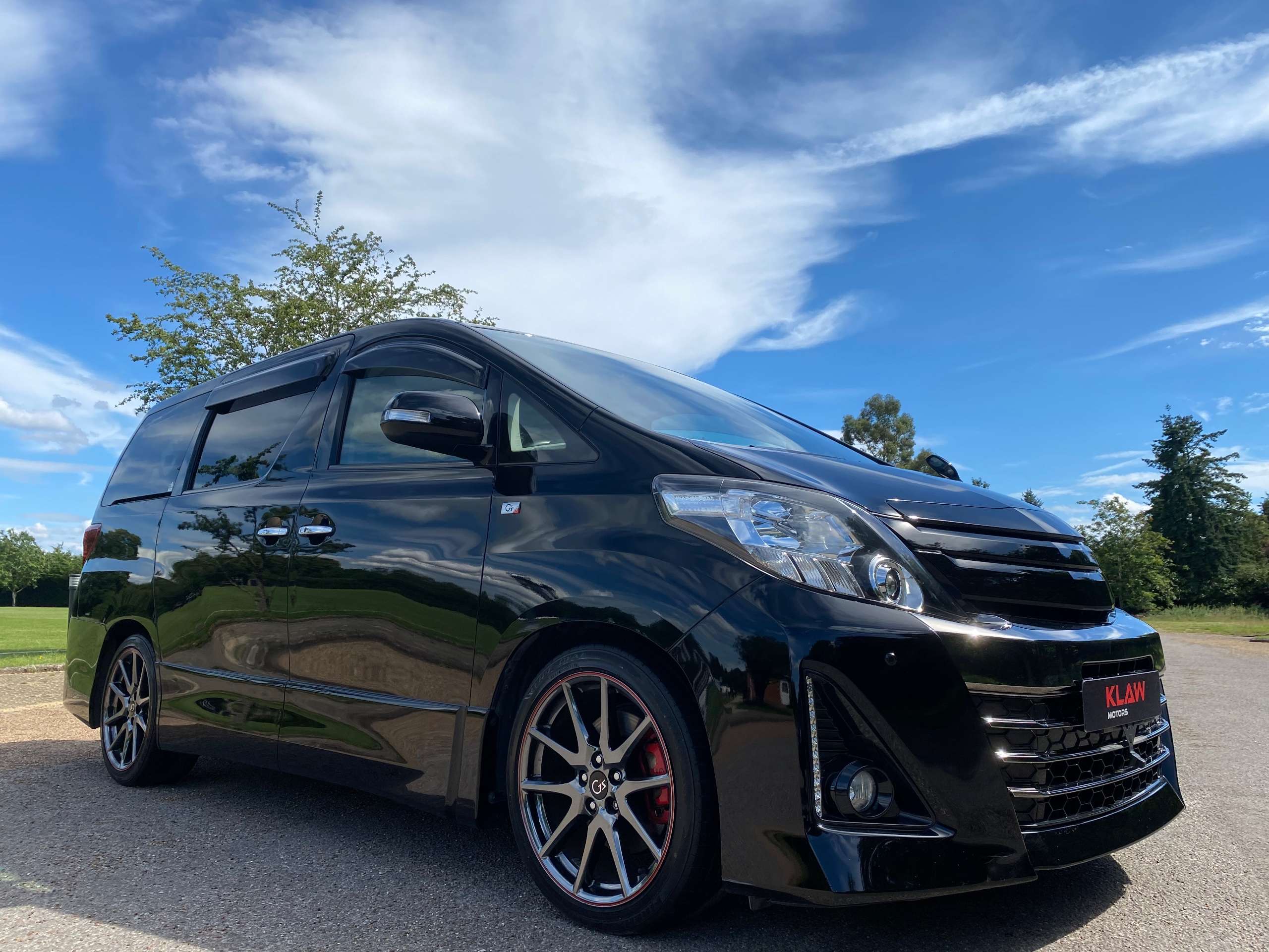A 2013 TOYOTA ALPHARD 240S Gazoo Sport 2.4 Petrol Auto 7 Seats MPV A 2013 TOYOTA ALPHARD 240S Gazoo Sport 2.4 Petrol Auto 7 Seats MPV