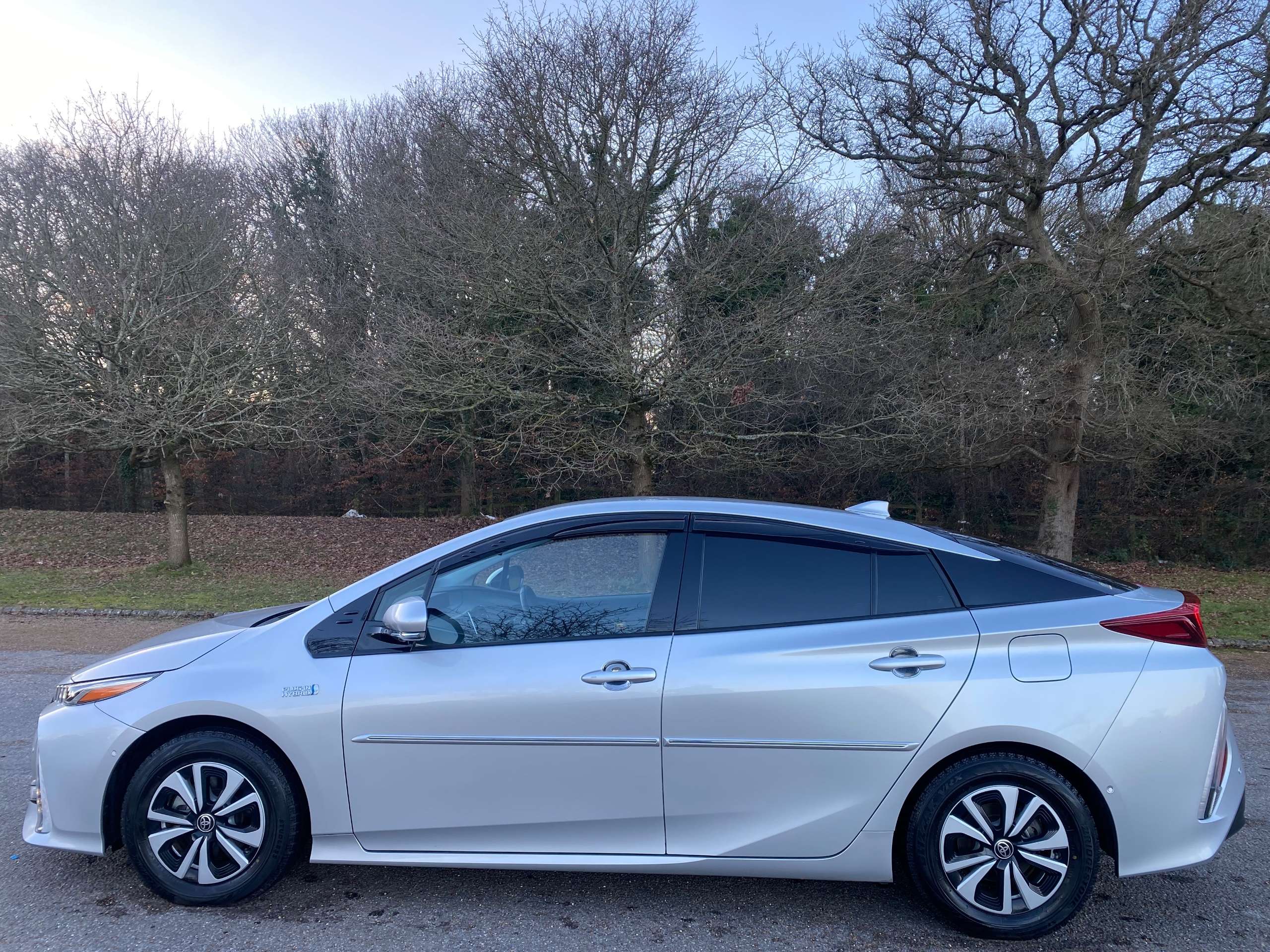 2020 TOYOTA PRIUS 2020 TOYOTA PRIUS