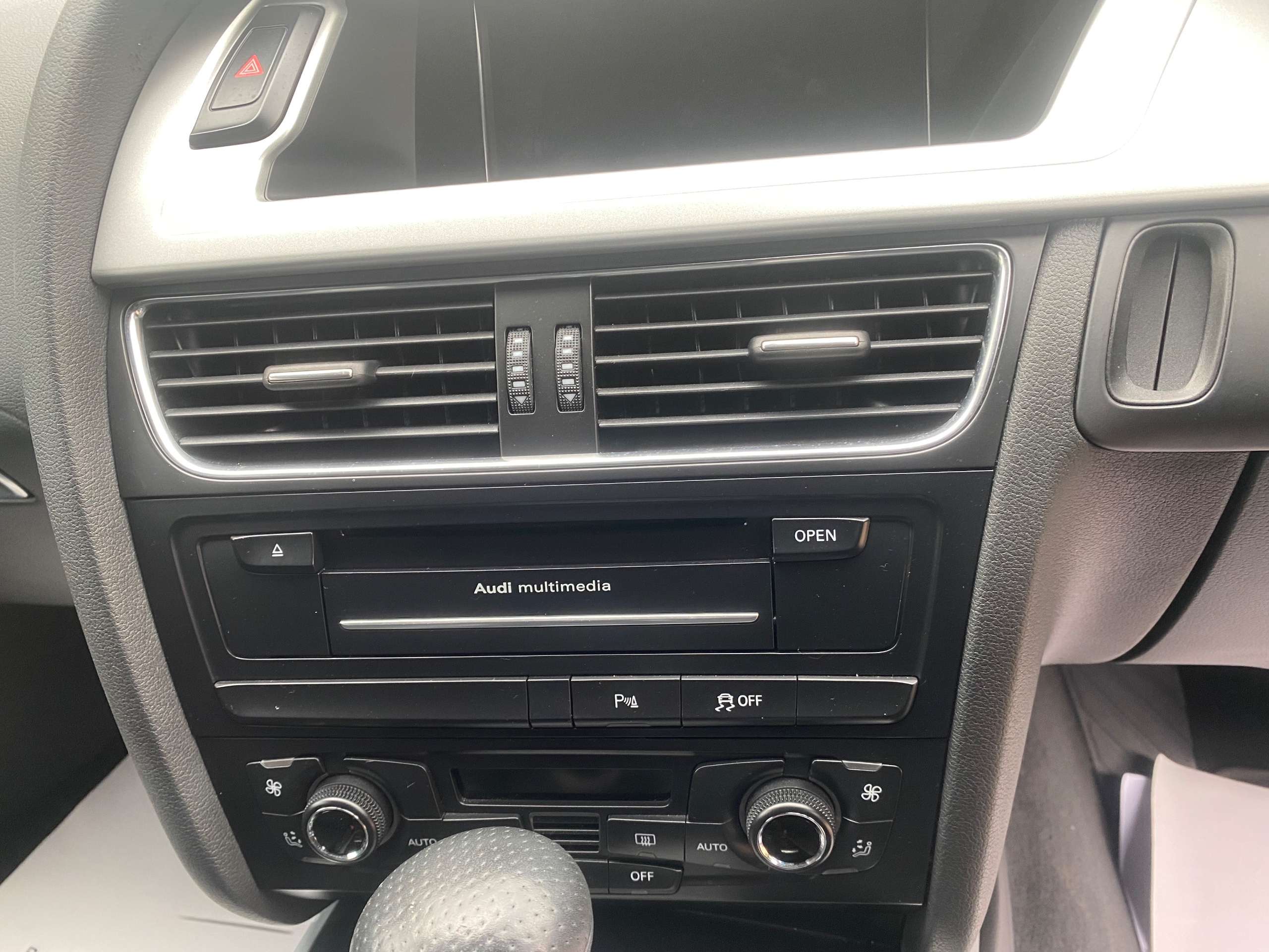 2011 AUDI A4 AVANT 2011 AUDI A4 AVANT