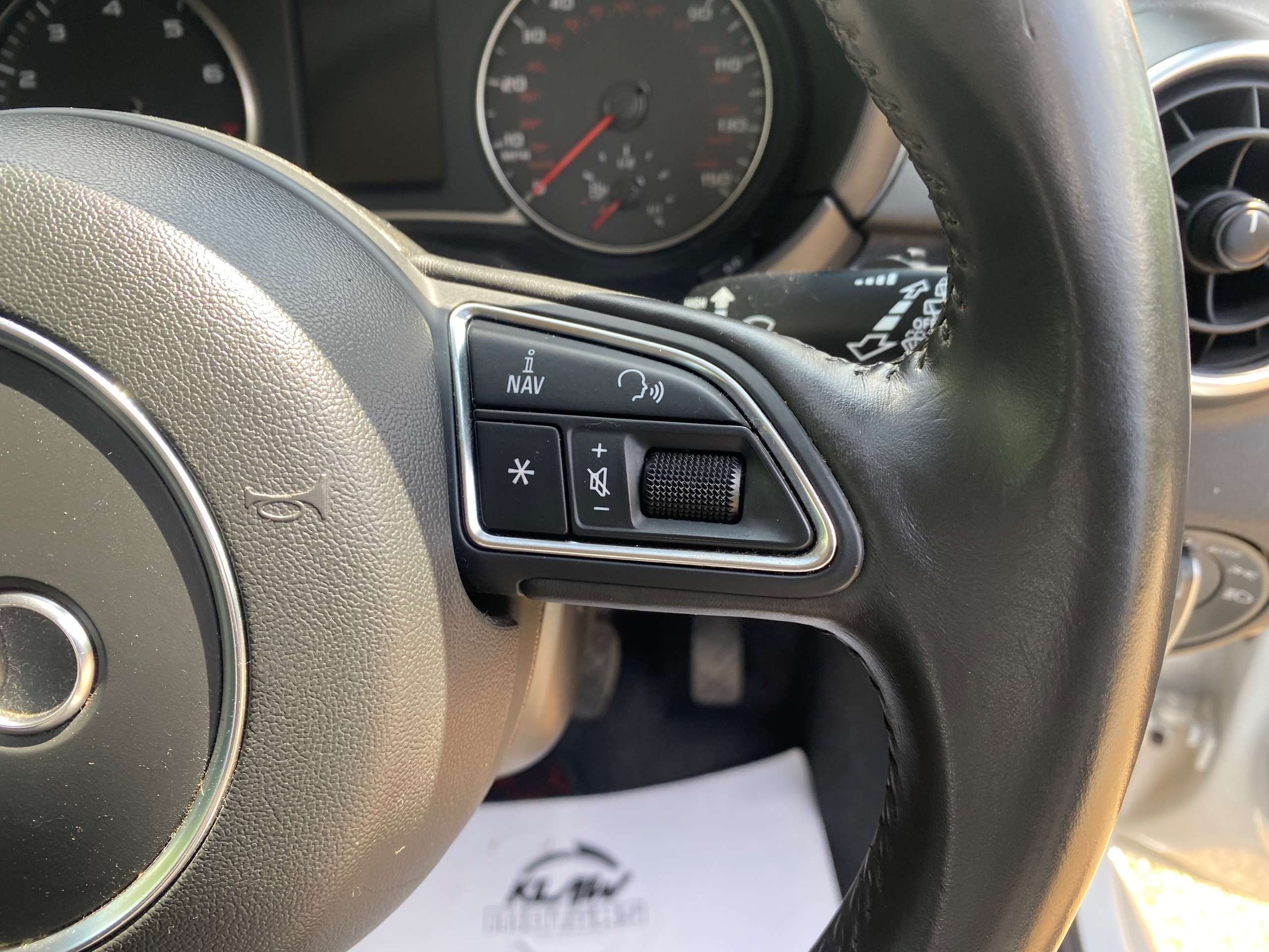 2013 AUDI A1 2013 AUDI A1