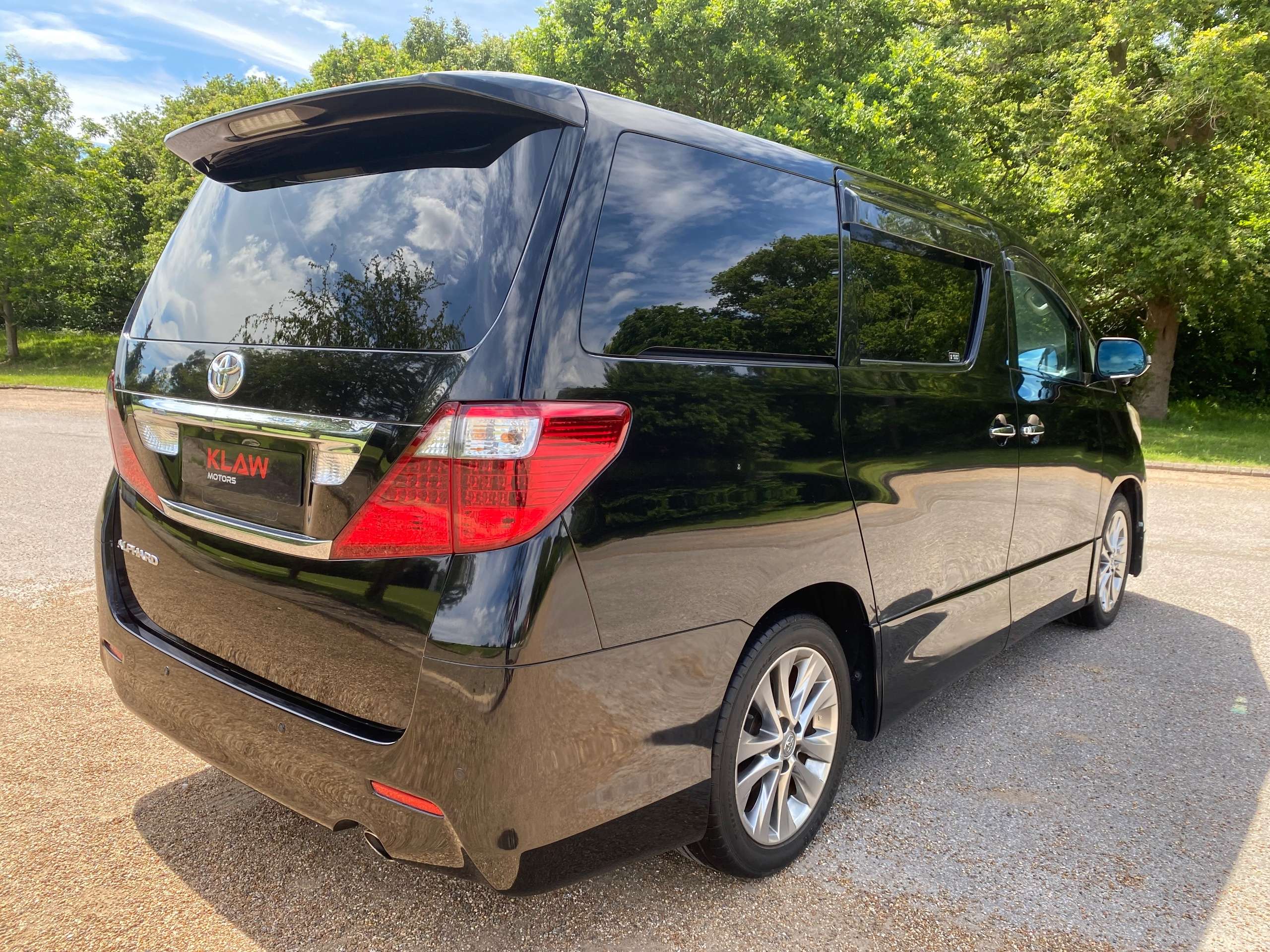 2010 TOYOTA ALPHARD 2010 TOYOTA ALPHARD