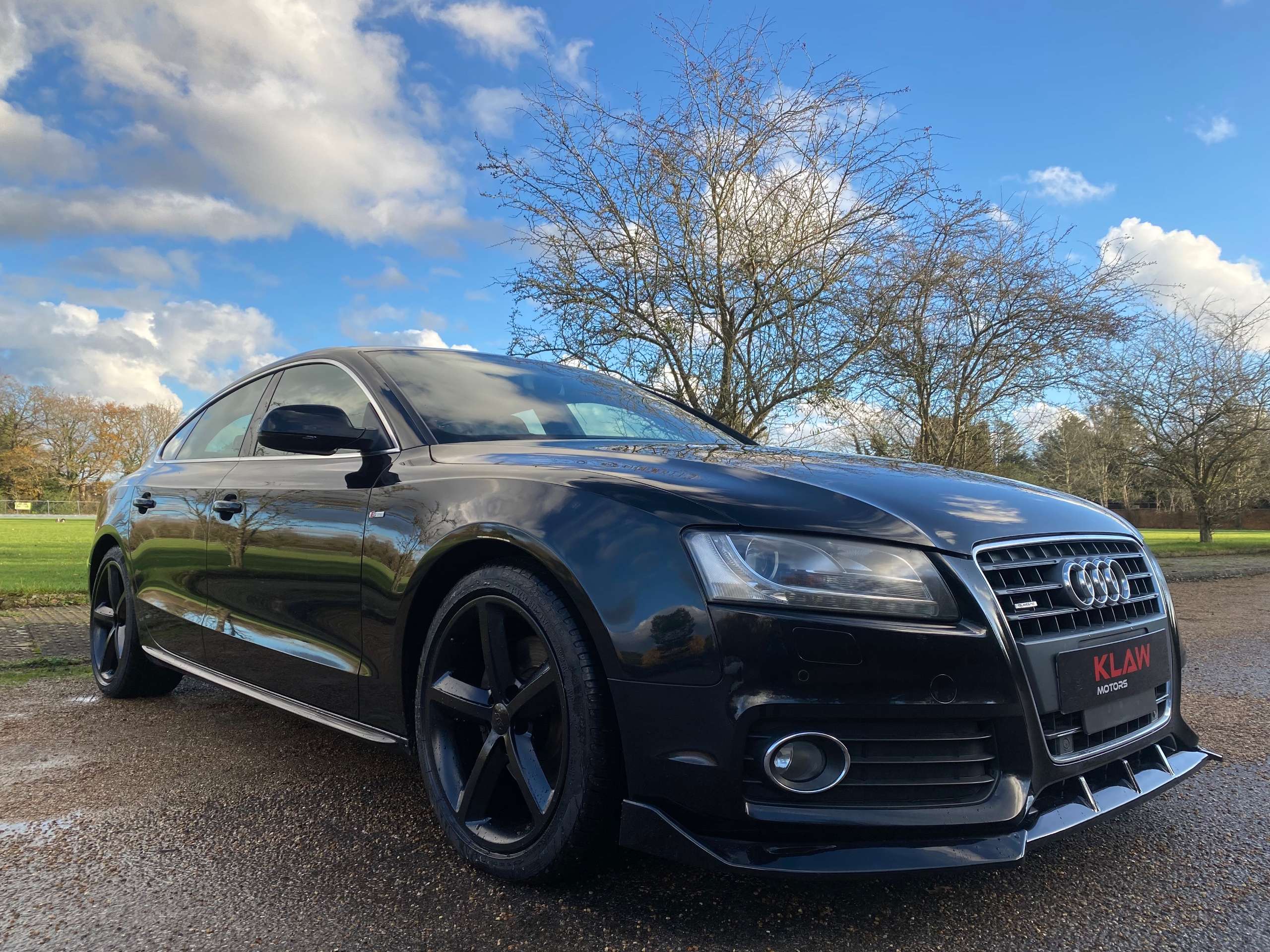 A 2010 AUDI A5 TFSI S LINE SPORTBACK 5dr PETROL S TRONIC QUATTRO Euro 5 (211 ps) A 2010 AUDI A5 TFSI S LINE SPORTBACK 5dr PETROL S TRONIC QUATTRO Euro 5 (211 ps)
