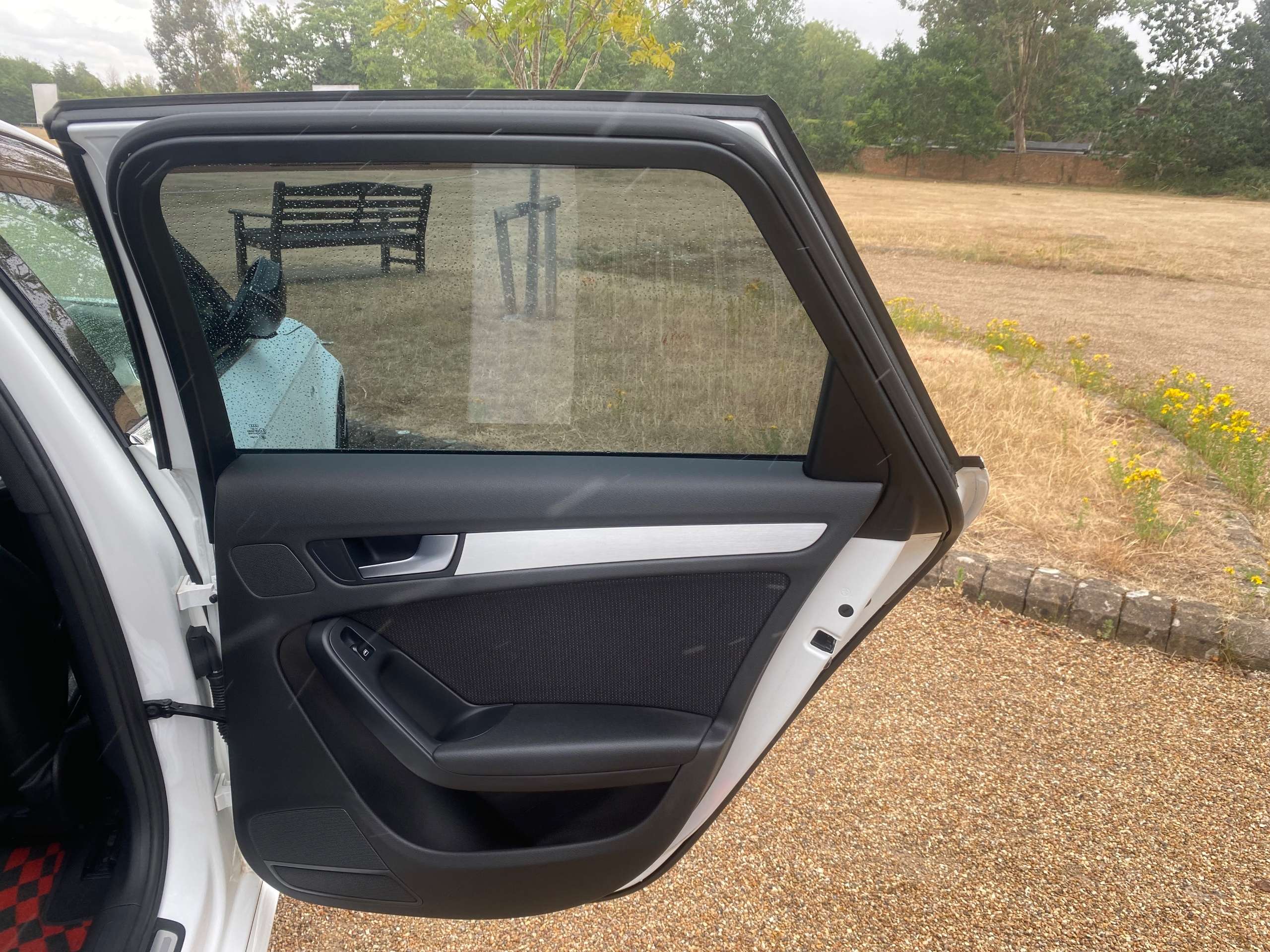 2011 AUDI A4 AVANT 2011 AUDI A4 AVANT