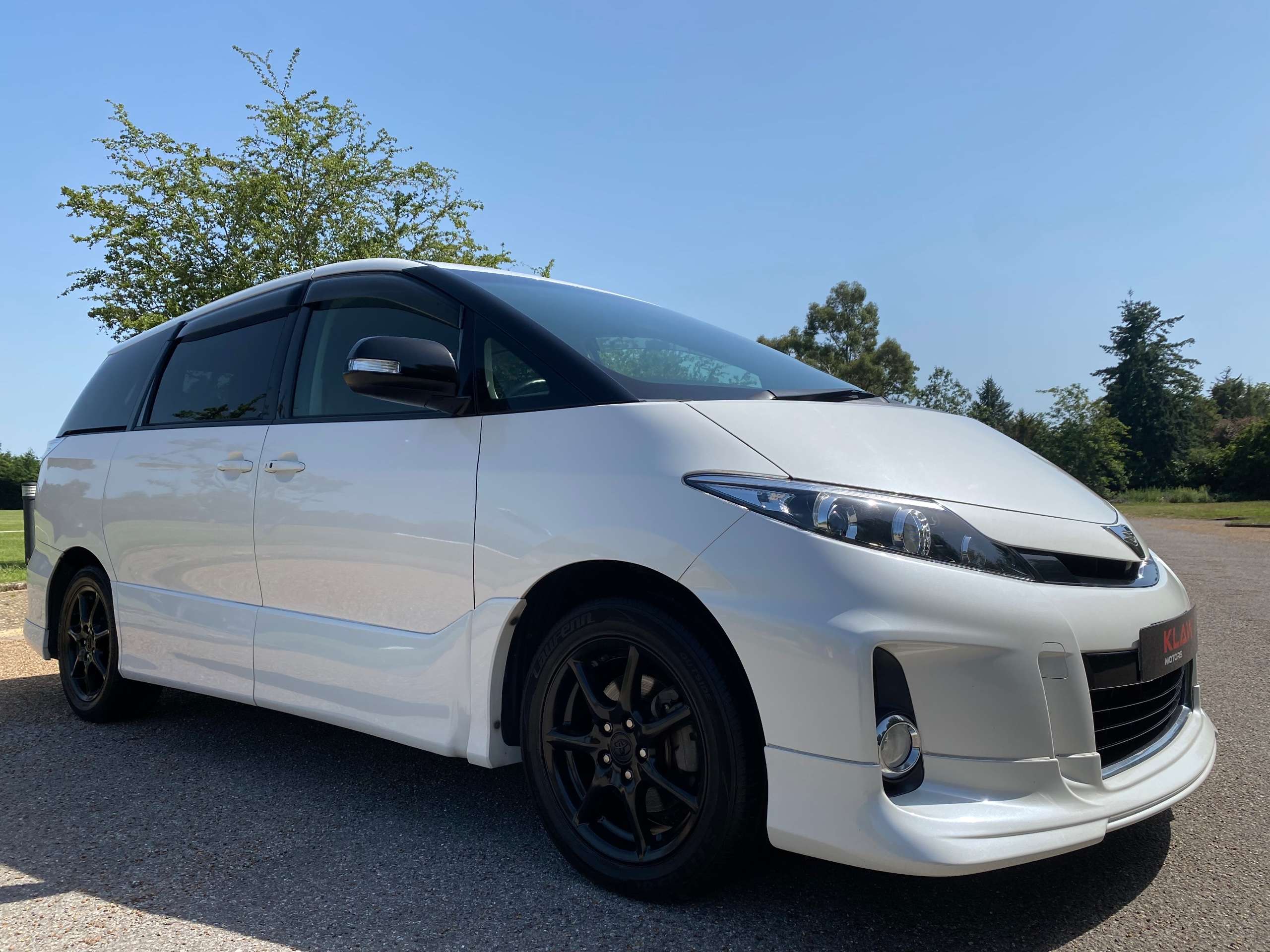 A 2012 TOYOTA ESTIMA 2.4 Aeras Leather Package Facelift Automatic 7 Seats MPV Petrol 5dr A 2012 TOYOTA ESTIMA 2.4 Aeras Leather Package Facelift Automatic 7 Seats MPV Petrol 5dr