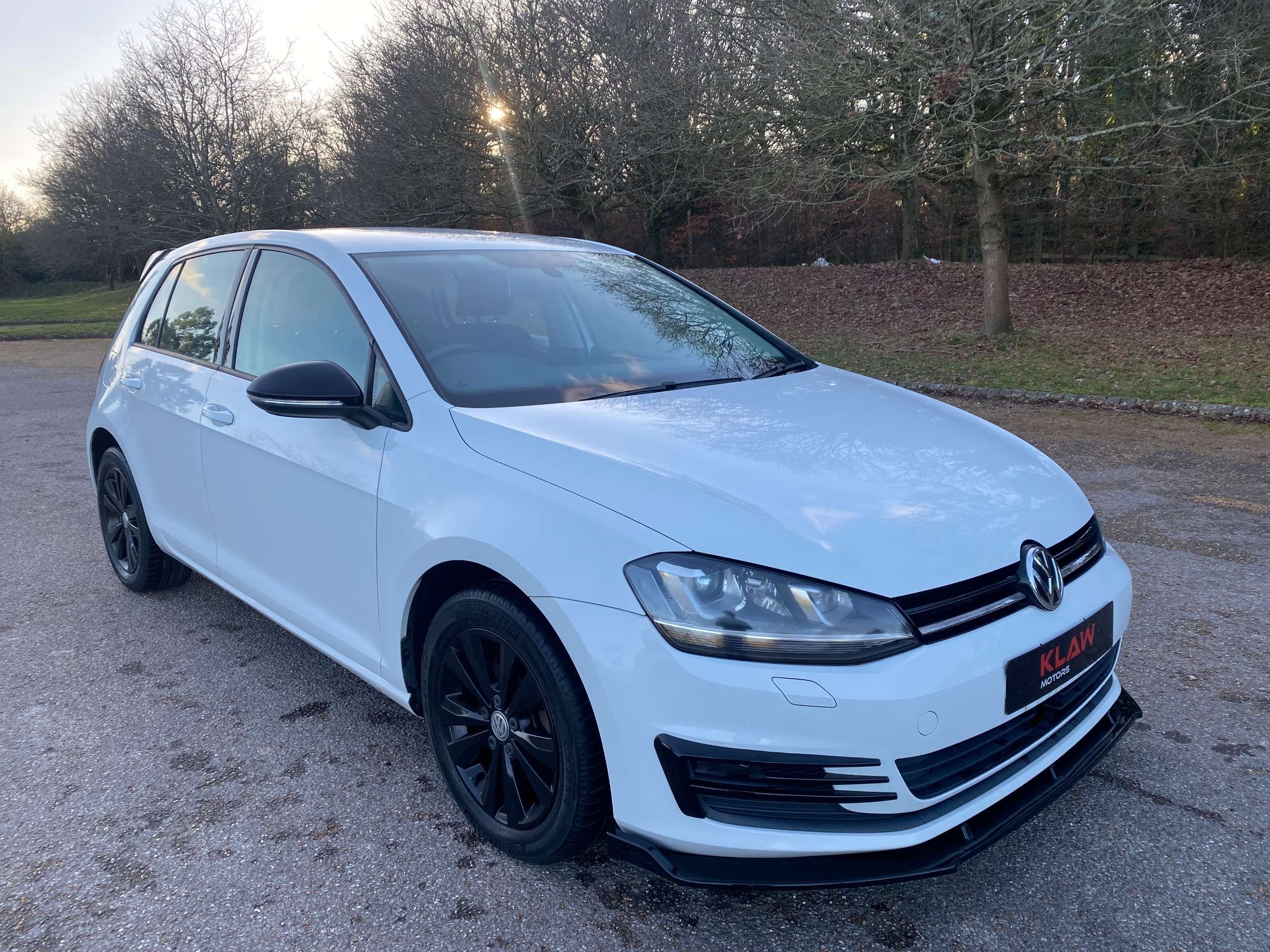 A 2013 VOLKSWAGEN GOLF 1.2 TSI BlueMotion Hatchback 5dr Petrol DSG Euro 5 A 2013 VOLKSWAGEN GOLF 1.2 TSI BlueMotion Hatchback 5dr Petrol DSG Euro 5