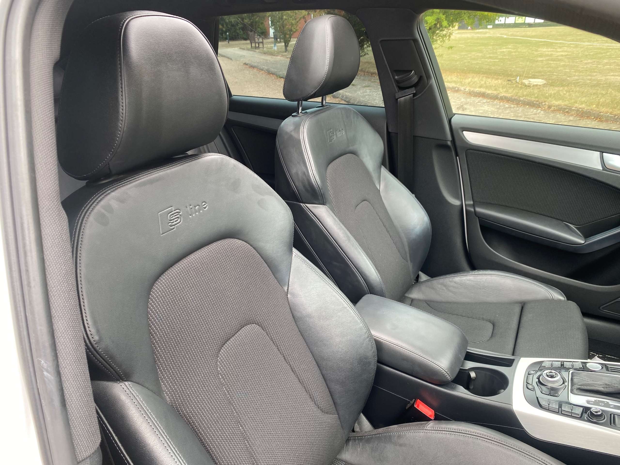 2012 AUDI A4 2012 AUDI A4