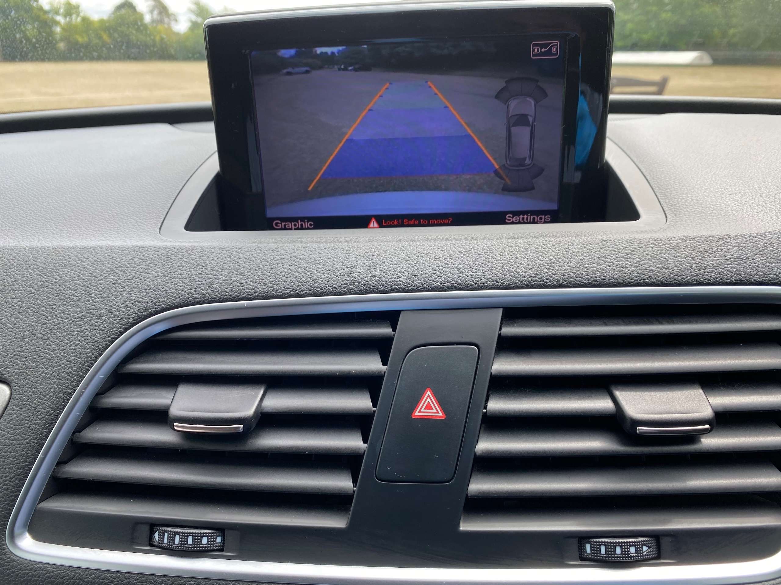 2014 AUDI Q3 2014 AUDI Q3