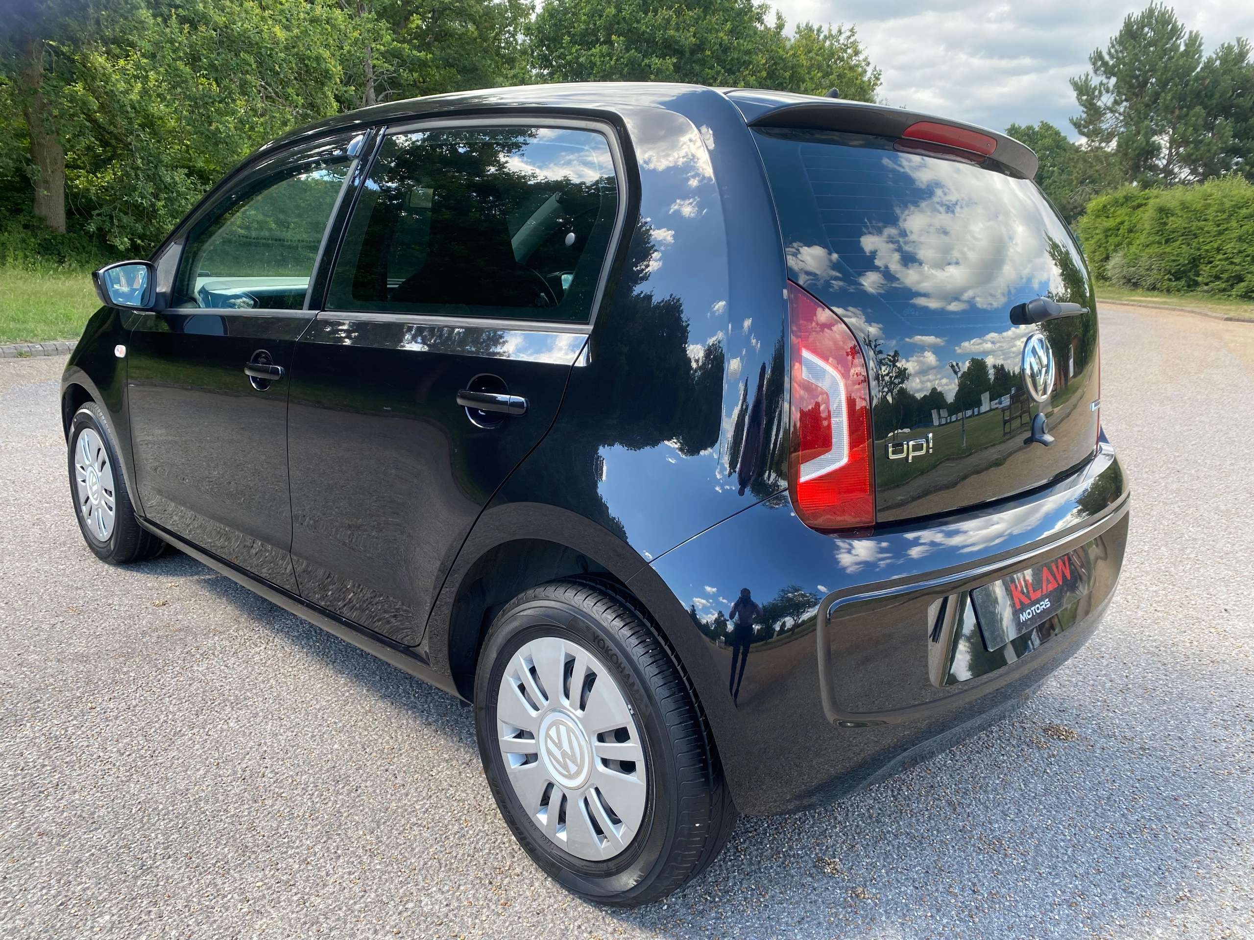 2015 VOLKSWAGEN UP! 2015 VOLKSWAGEN UP!