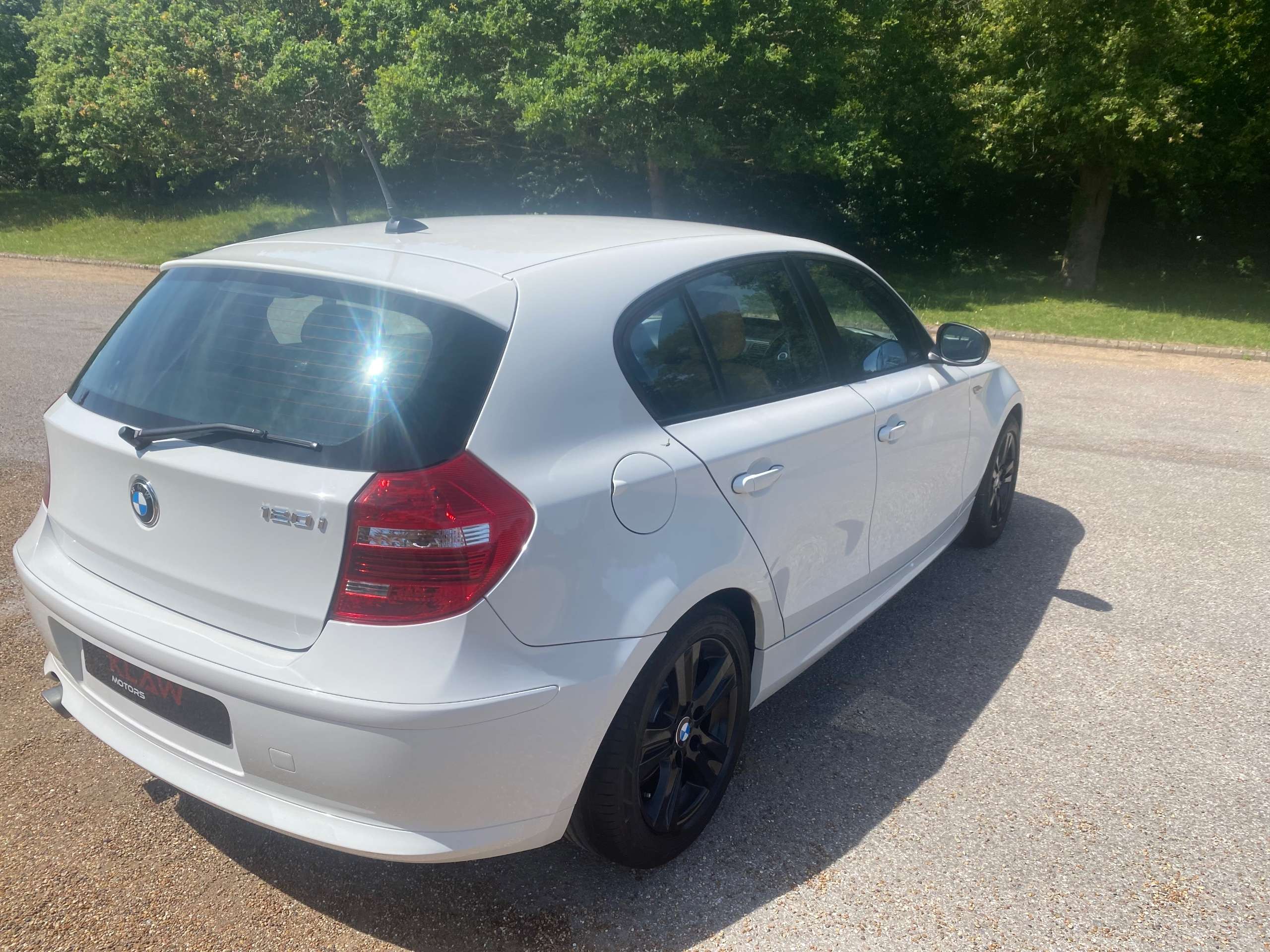 2010 BMW 1 SERIES 2010 BMW 1 SERIES