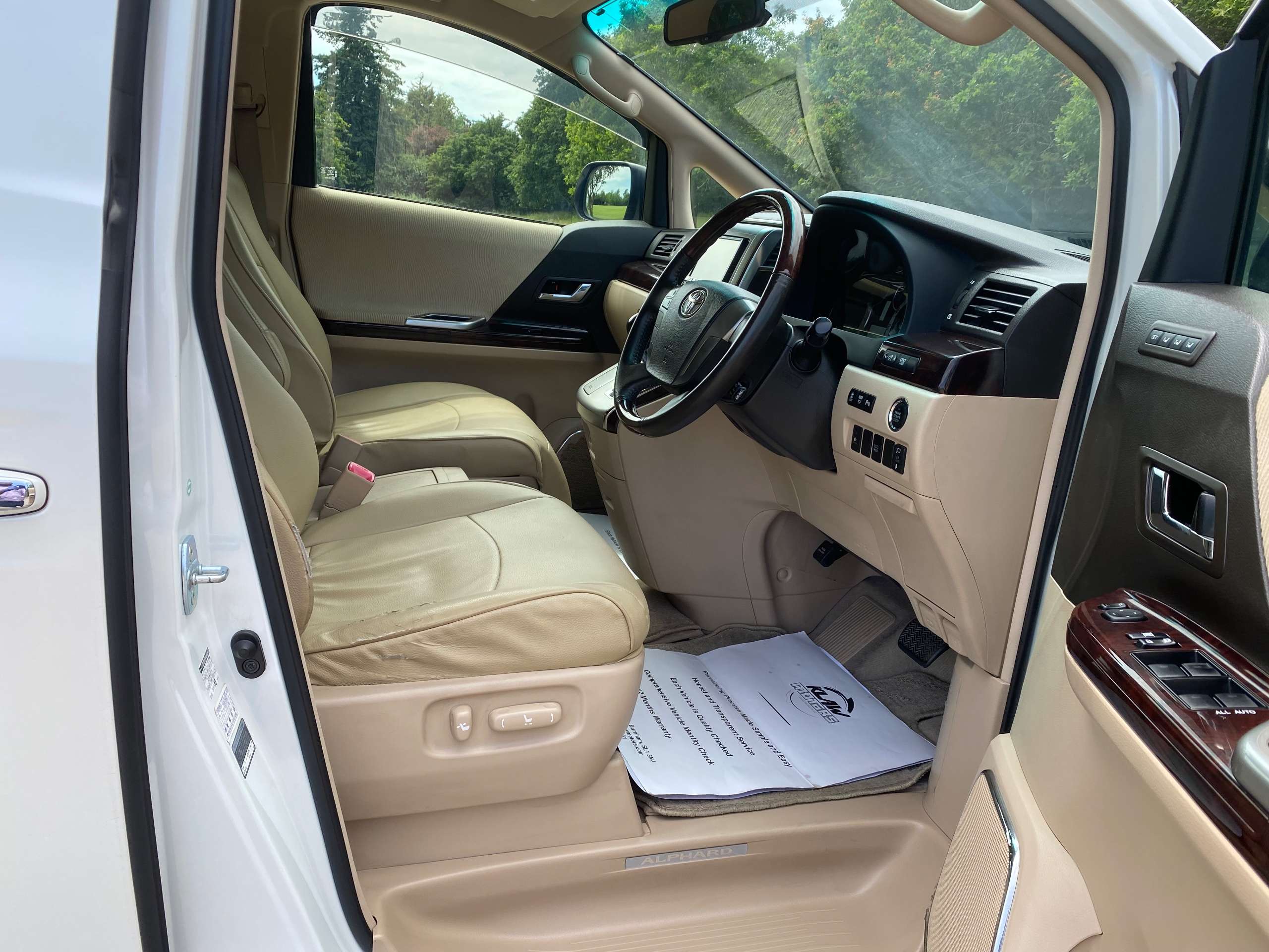 2012 TOYOTA ALPHARD 2012 TOYOTA ALPHARD