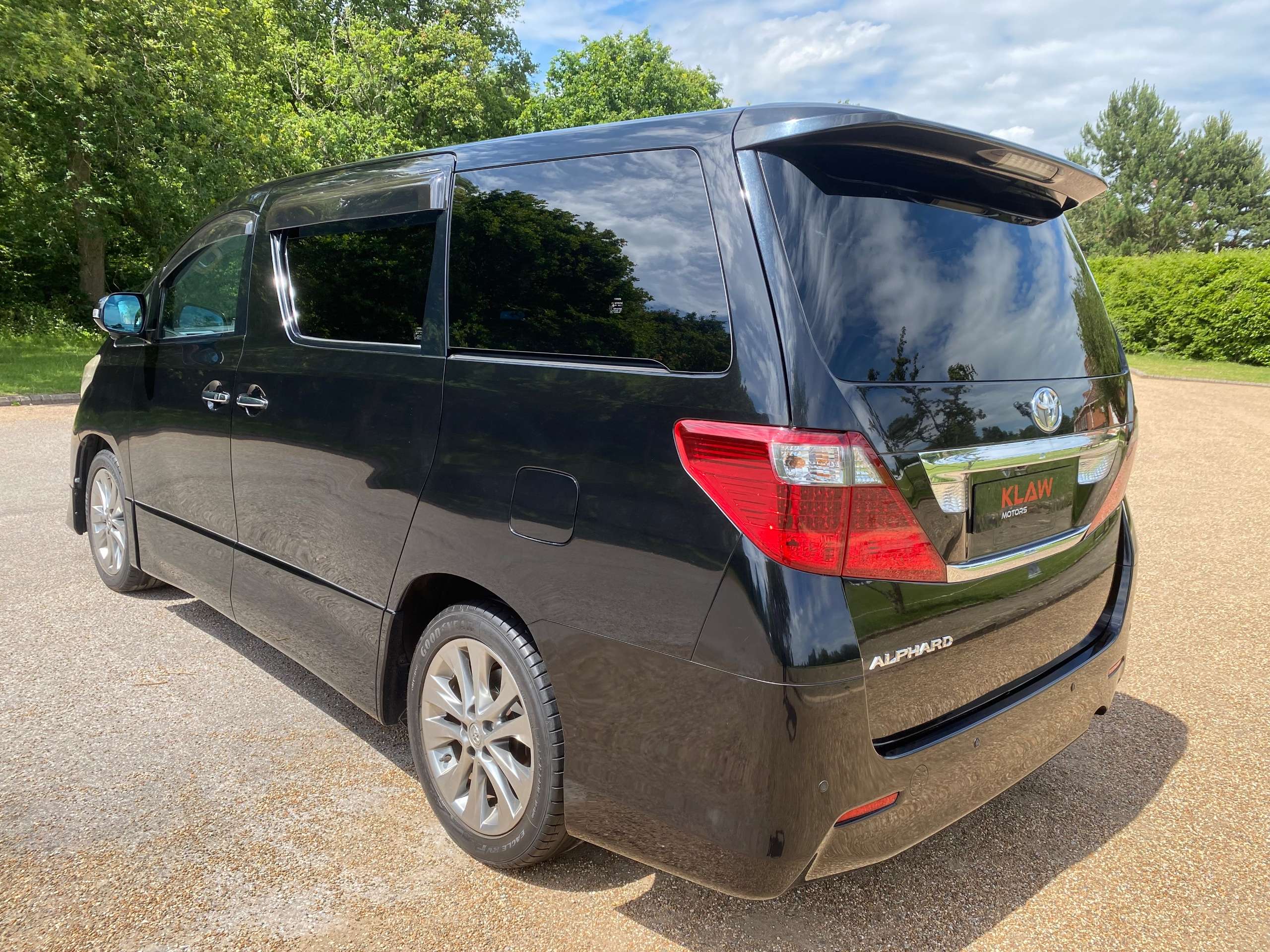 2010 TOYOTA ALPHARD 2010 TOYOTA ALPHARD