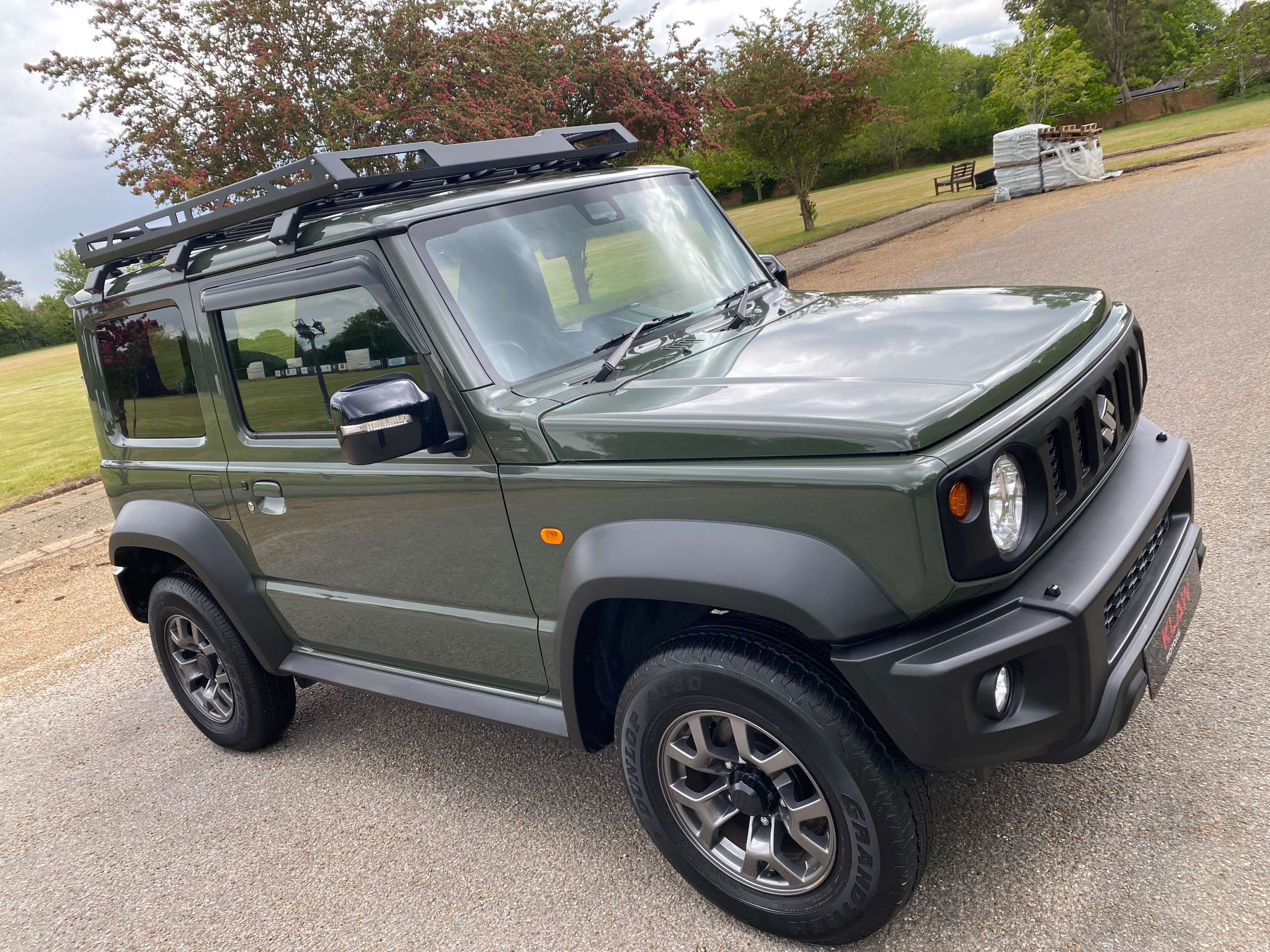 A 2025 SUZUKI JIMNY Sierra 1.5 ALLGRIP SUV 3dr Petrol Auto Euro 6 A 2025 SUZUKI JIMNY Sierra 1.5 ALLGRIP SUV 3dr Petrol Auto Euro 6