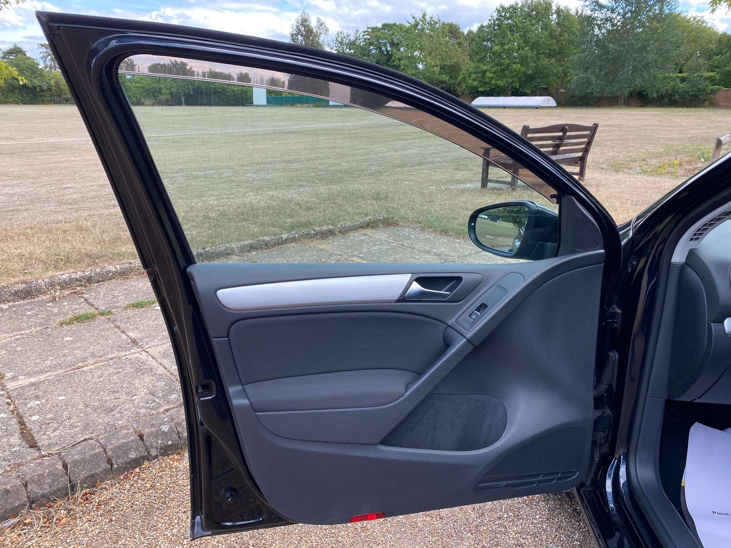 2011 VOLKSWAGEN GOLF 2011 VOLKSWAGEN GOLF