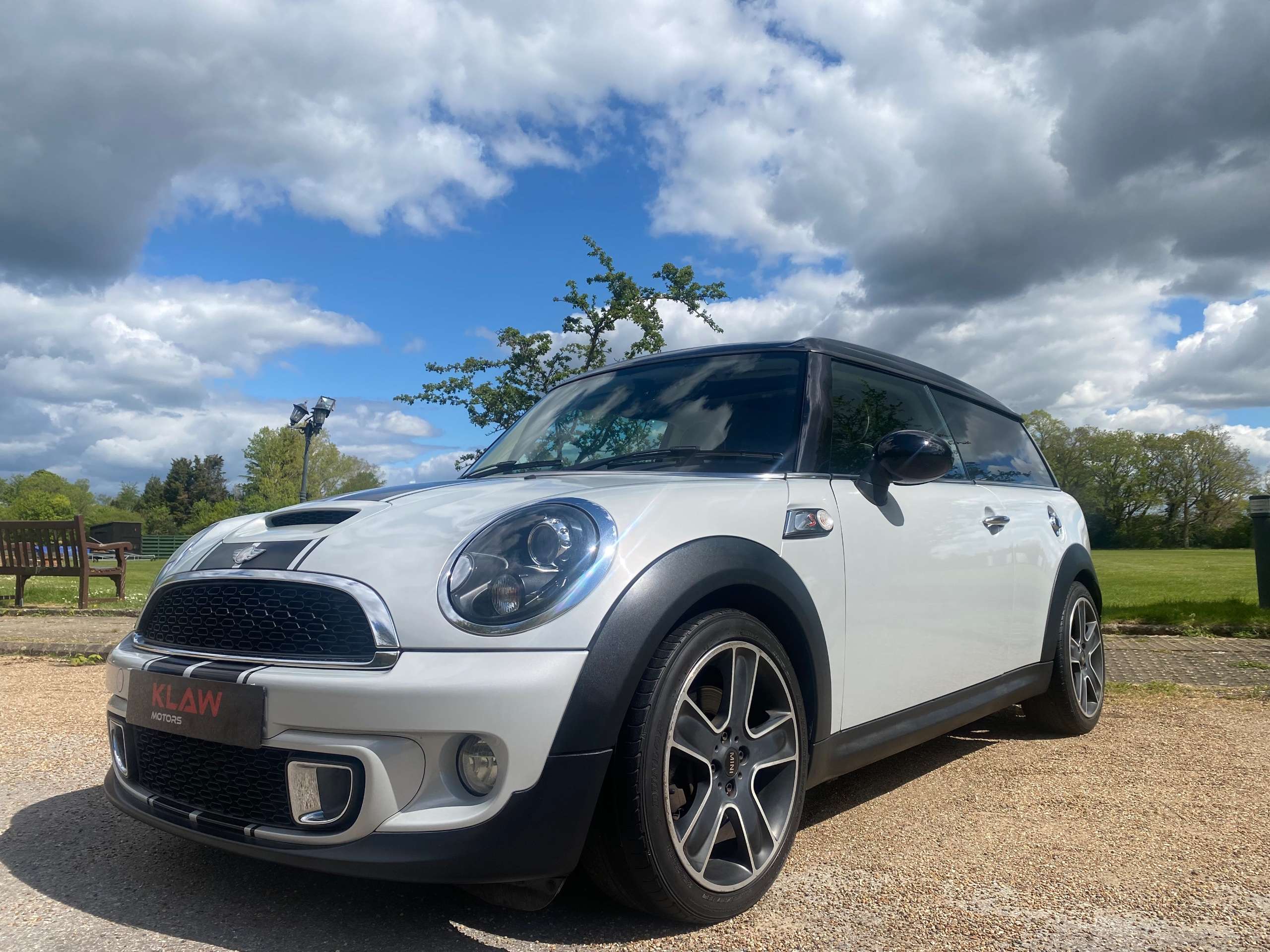 2012 MINI CLUBMAN 2012 MINI CLUBMAN