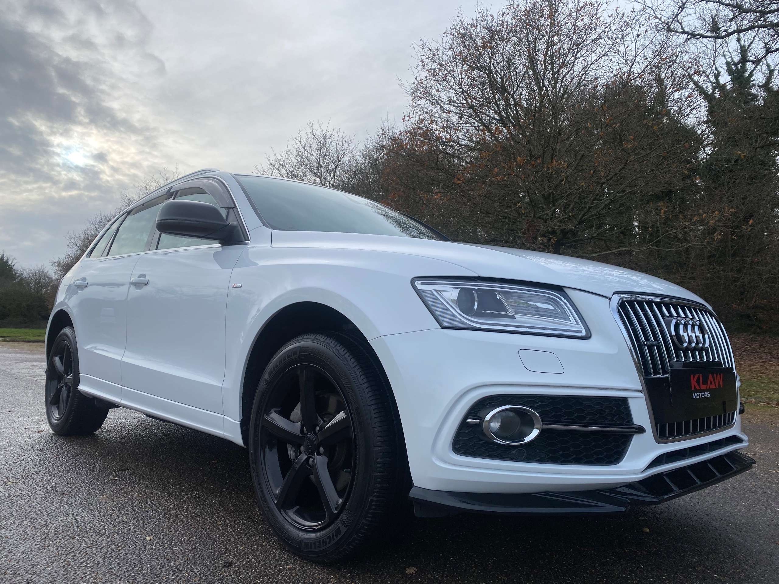 A 2013 AUDI Q5 2.0 TFSI S line Plus SUV 5dr Petrol Tiptronic quattro (s/s) A 2013 AUDI Q5 2.0 TFSI S line Plus SUV 5dr Petrol Tiptronic quattro (s/s)