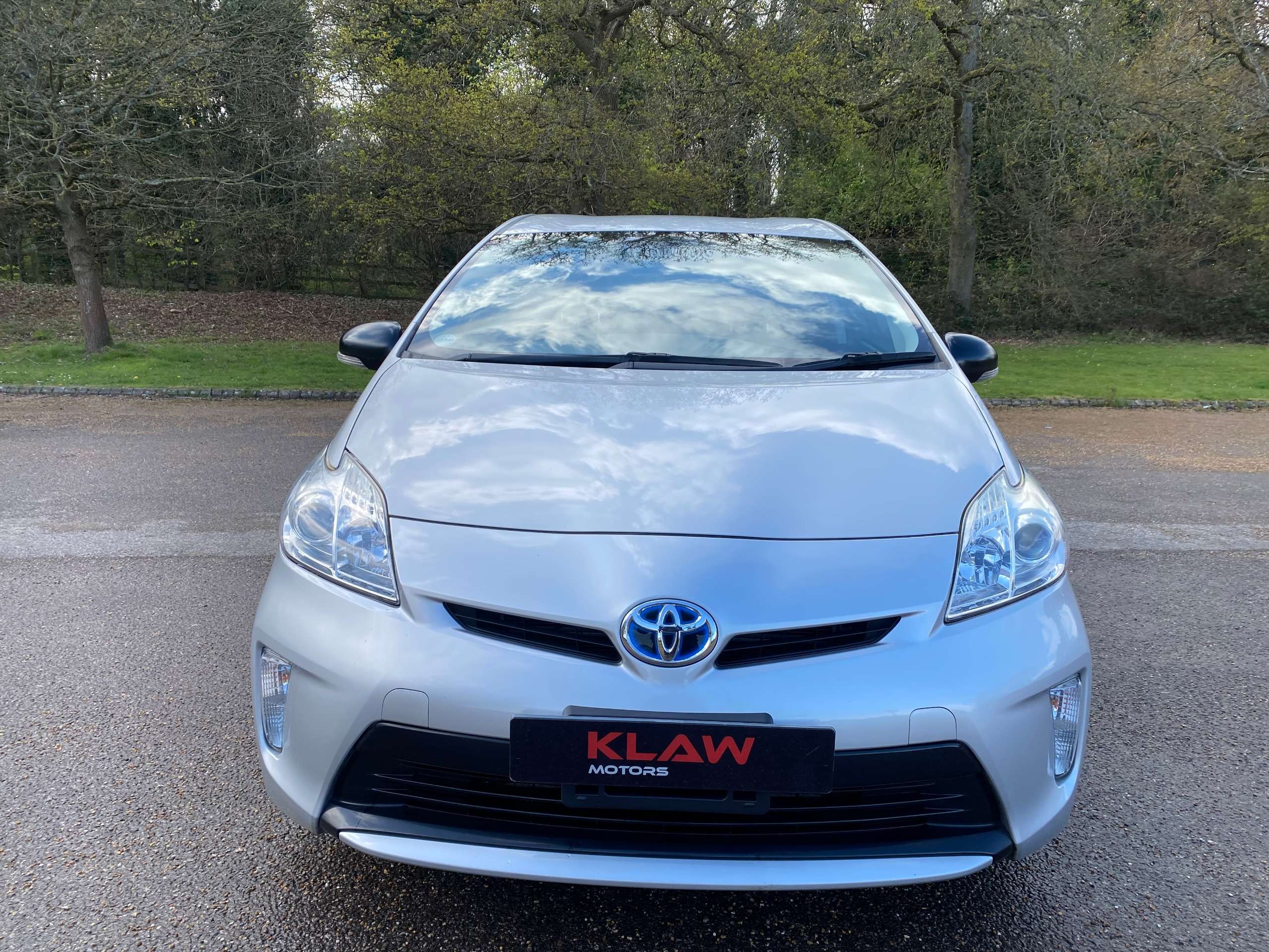 A 2015 TOYOTA PRIUS 1.8 VVT-h T Spirit Hatchback 5dr Petrol Hybrid CVT Euro 6 A 2015 TOYOTA PRIUS 1.8 VVT-h T Spirit Hatchback 5dr Petrol Hybrid CVT Euro 6