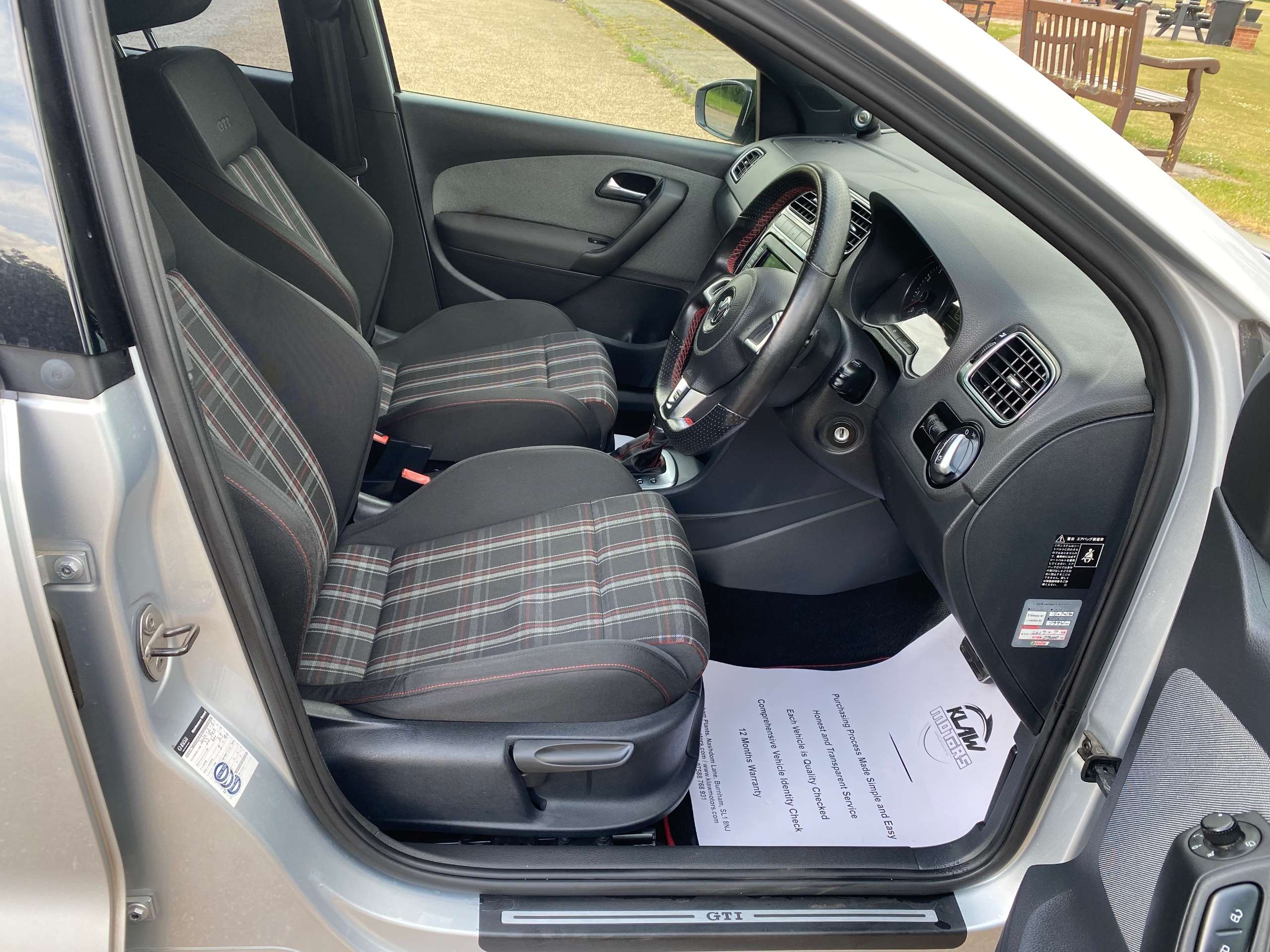 2011 VOLKSWAGEN POLO 2011 VOLKSWAGEN POLO