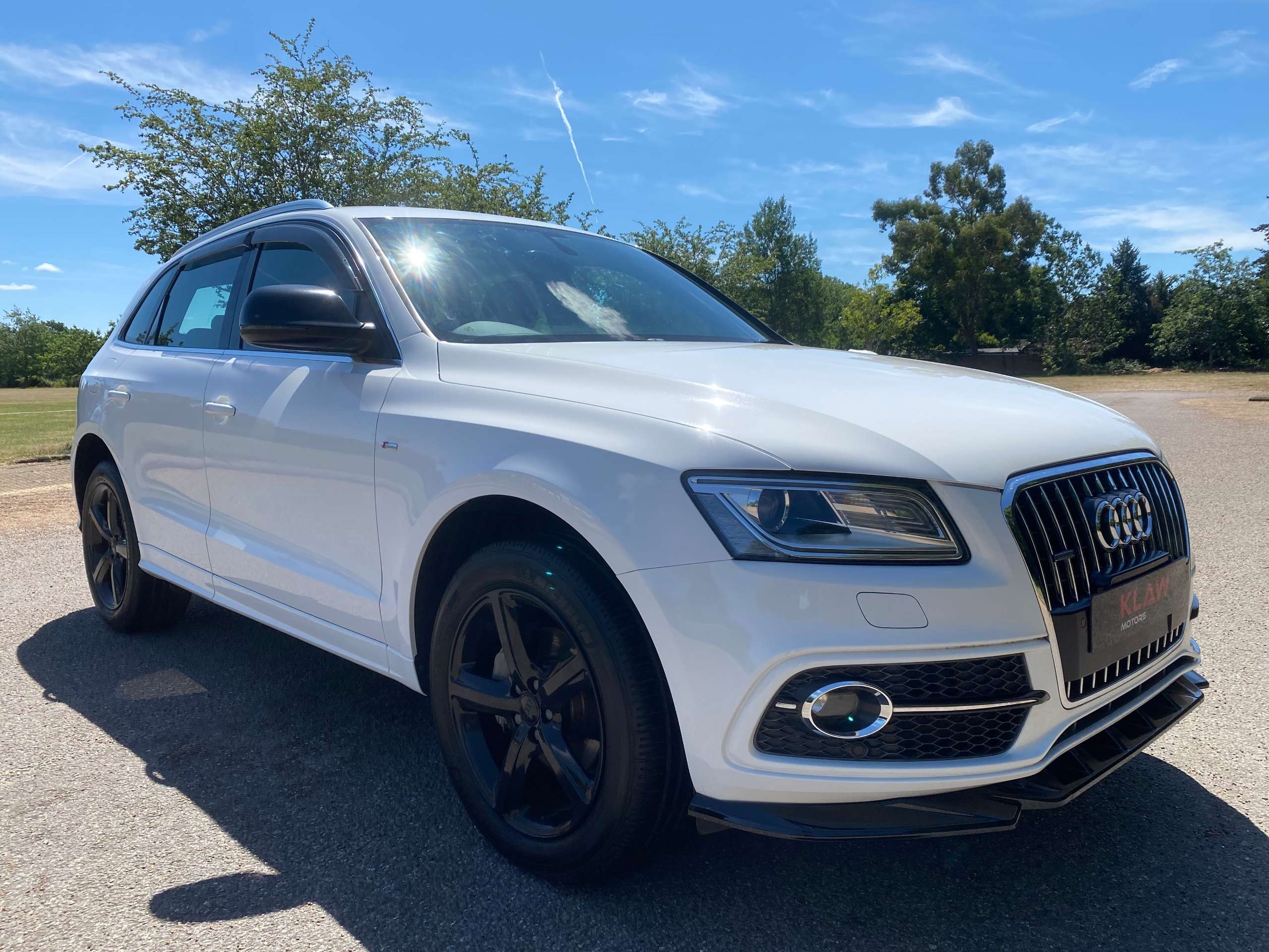 A 2013 AUDI Q5 8R 2.0 TFSI S line Plus SUV 5dr Petrol Tiptronic quattro (s/s) A 2013 AUDI Q5 8R 2.0 TFSI S line Plus SUV 5dr Petrol Tiptronic quattro (s/s)