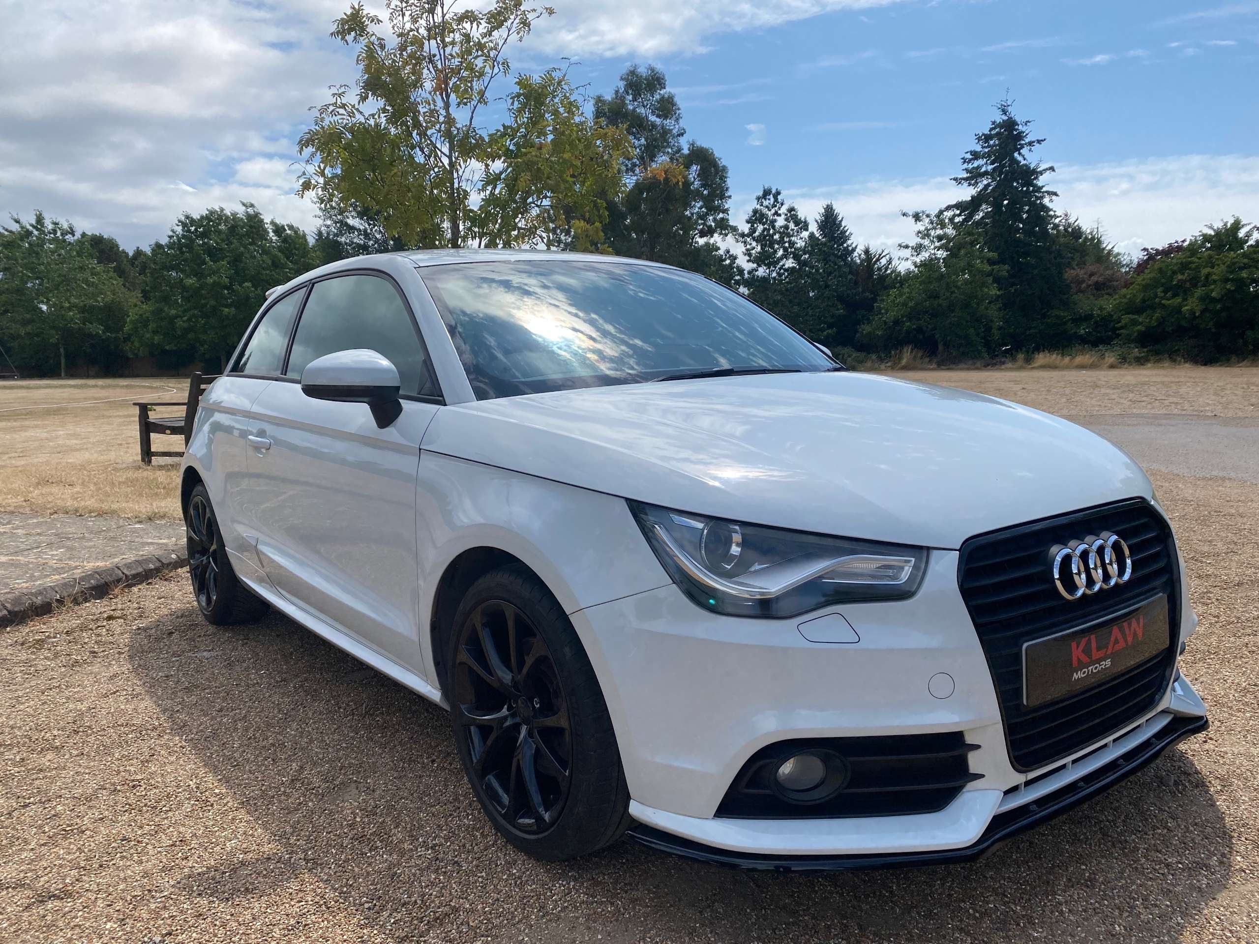 A 2013 AUDI A1 1.4 TFSI Sport S Tronic Euro 5 (s/s) 3dr A 2013 AUDI A1 1.4 TFSI Sport S Tronic Euro 5 (s/s) 3dr