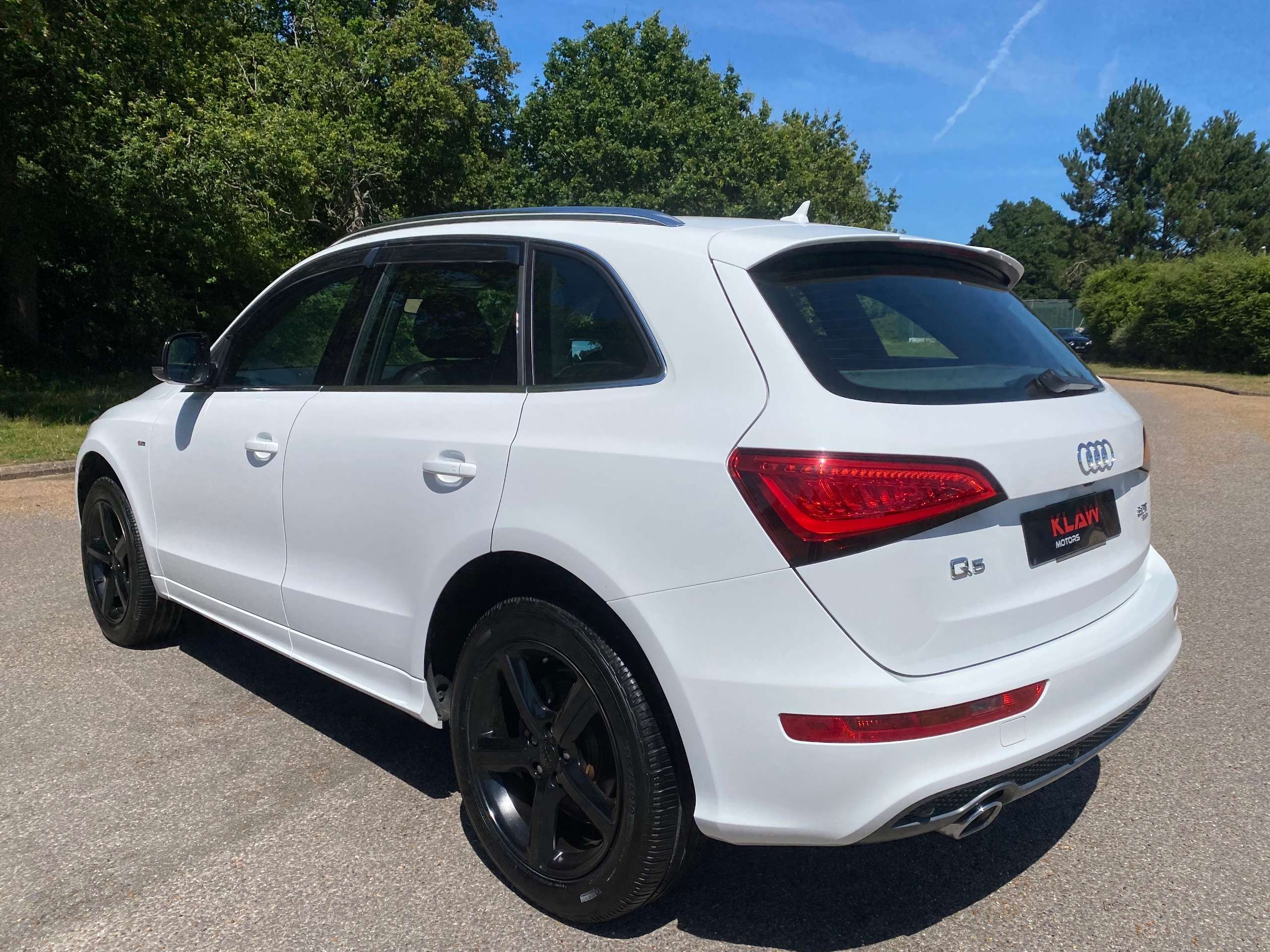 2013 AUDI Q5 2013 AUDI Q5