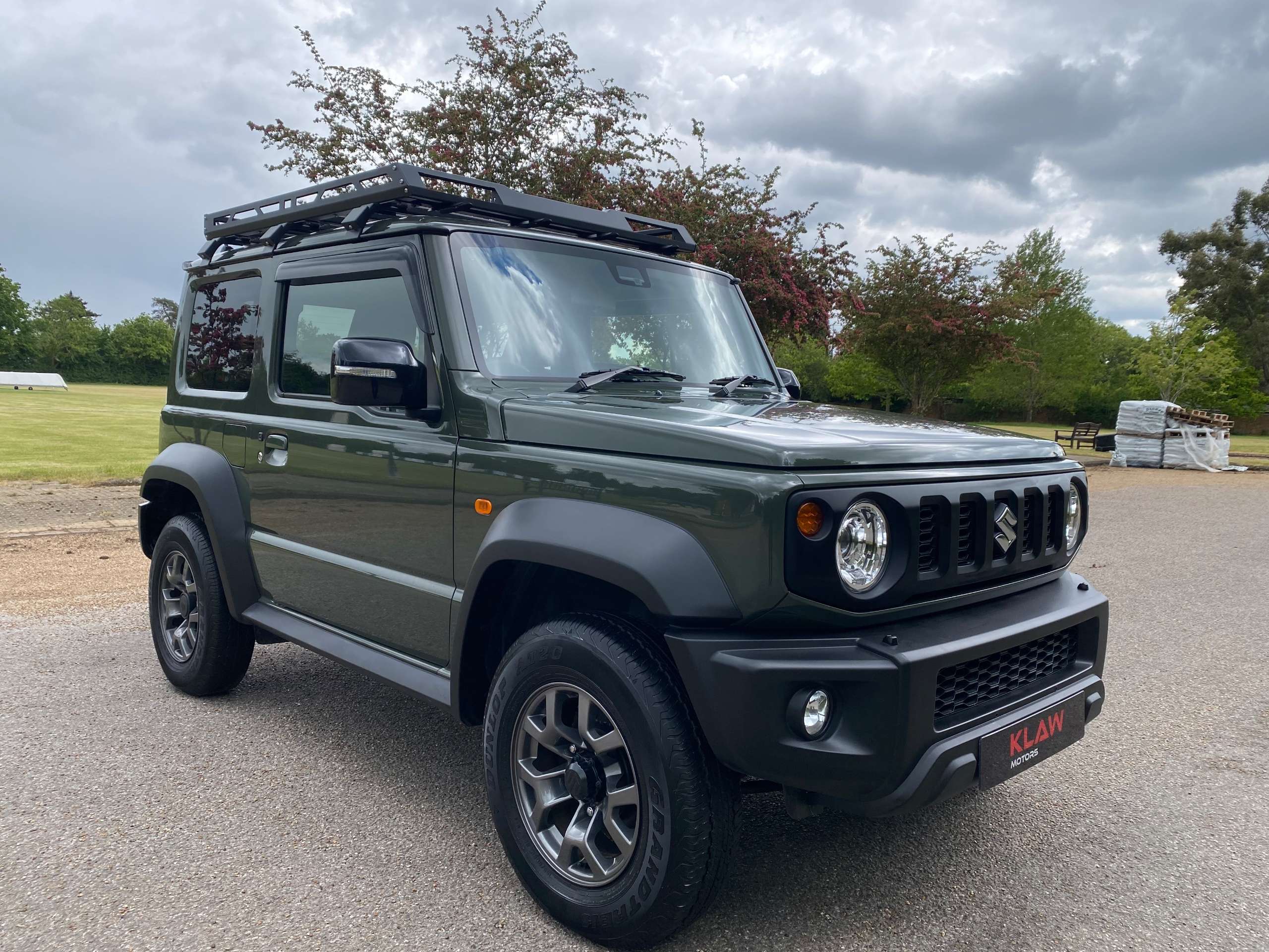 A 2025 SUZUKI JIMNY Sierra 1.5 ALLGRIP SUV 3dr Petrol Auto Euro 6 A 2025 SUZUKI JIMNY Sierra 1.5 ALLGRIP SUV 3dr Petrol Auto Euro 6