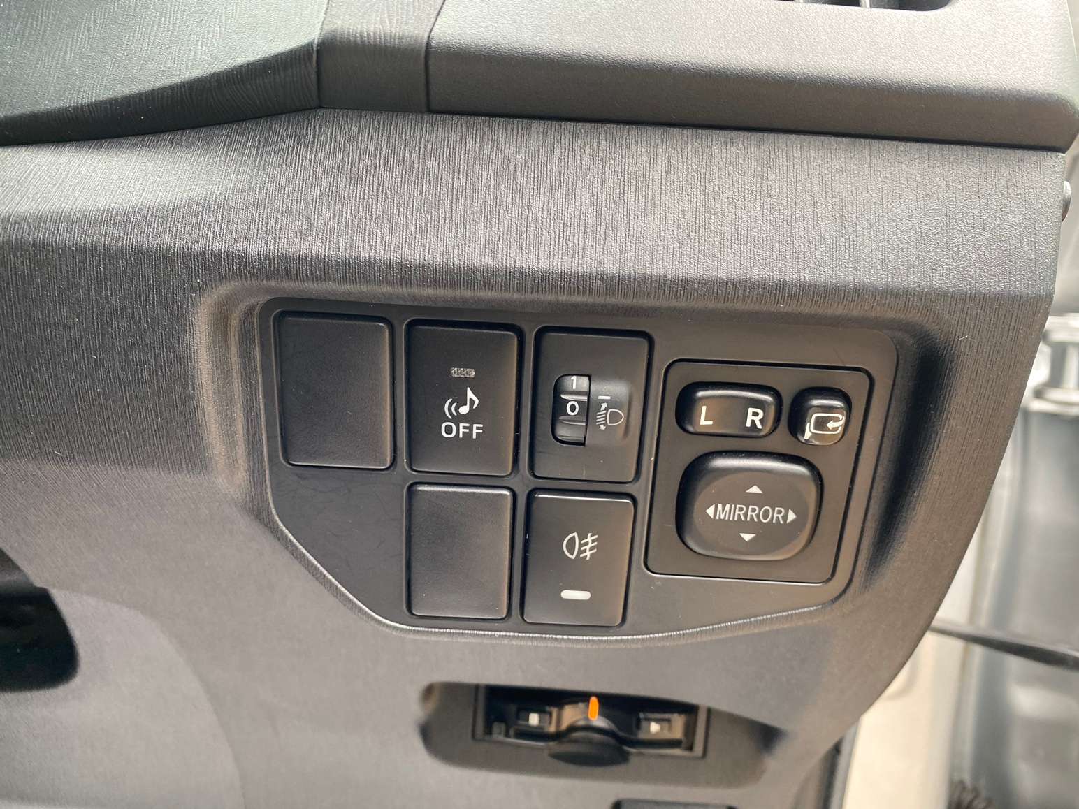 2015 TOYOTA PRIUS 2015 TOYOTA PRIUS